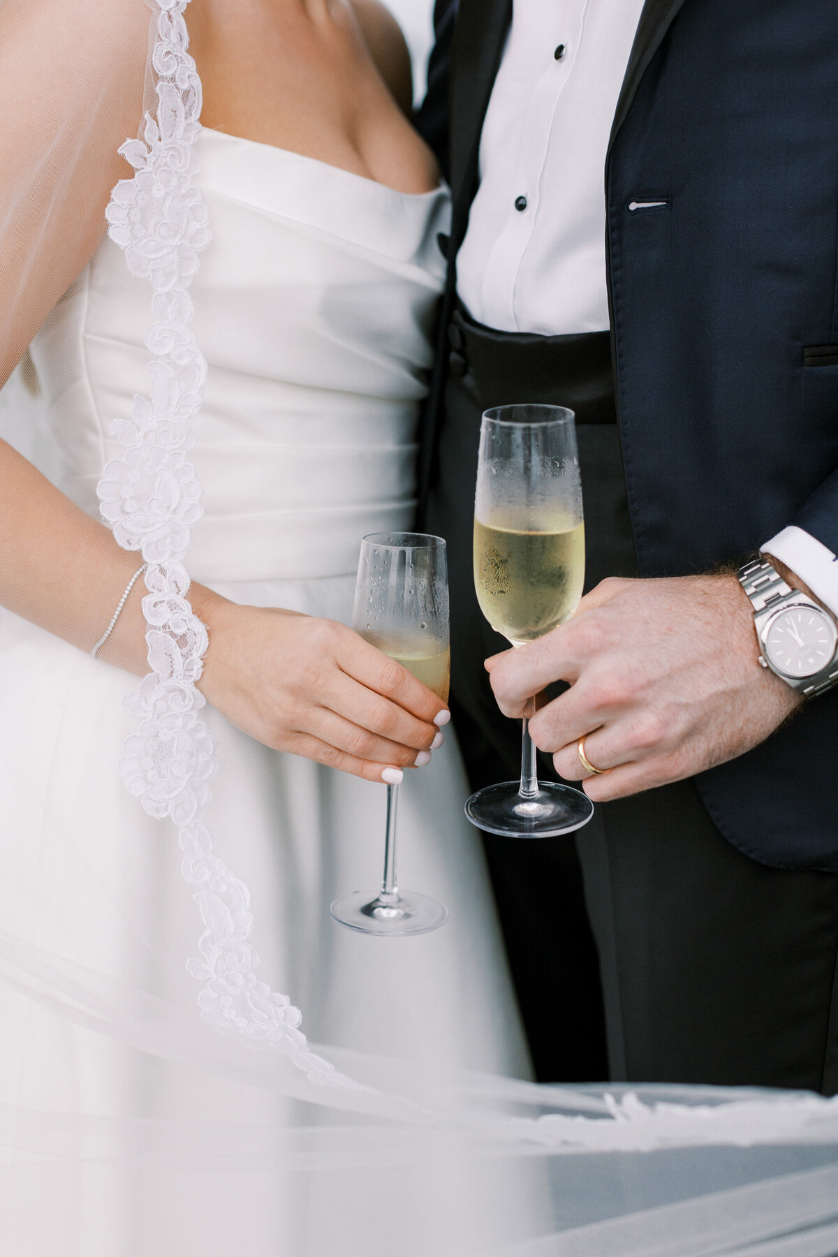 Emily March Photography Wilmington, North Carolina and Destination Wedding Engagement Photographer Heirloom Photography for Memorable Gatherings Light Airy Sentimental Imagery Images Weddings VaughanWedding_0741 copy