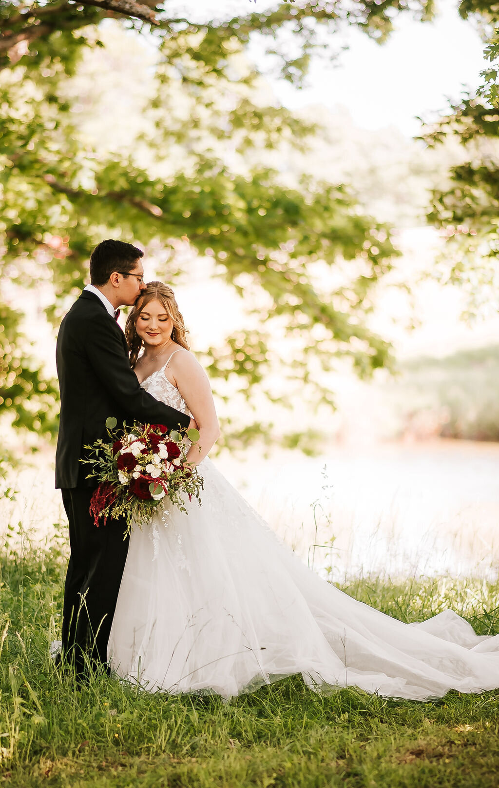 bride-groom-outdoor-photos-lewallen-farms-wedding-venue-ga