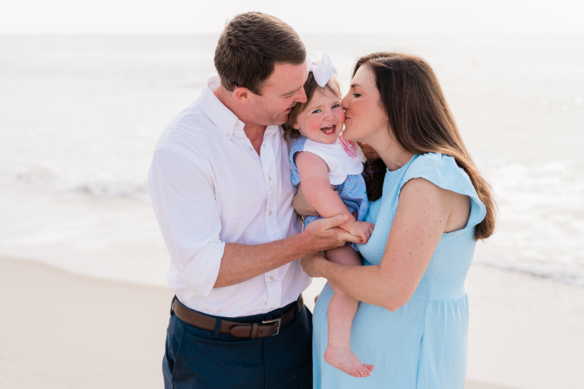 Hipp Creative Co_Family Photography_Wilmington Beach02
