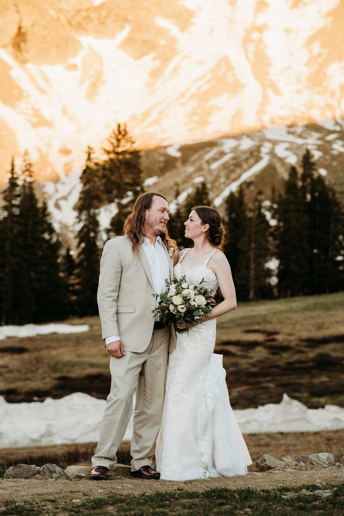 Wedding photographer Estes Park Colorado