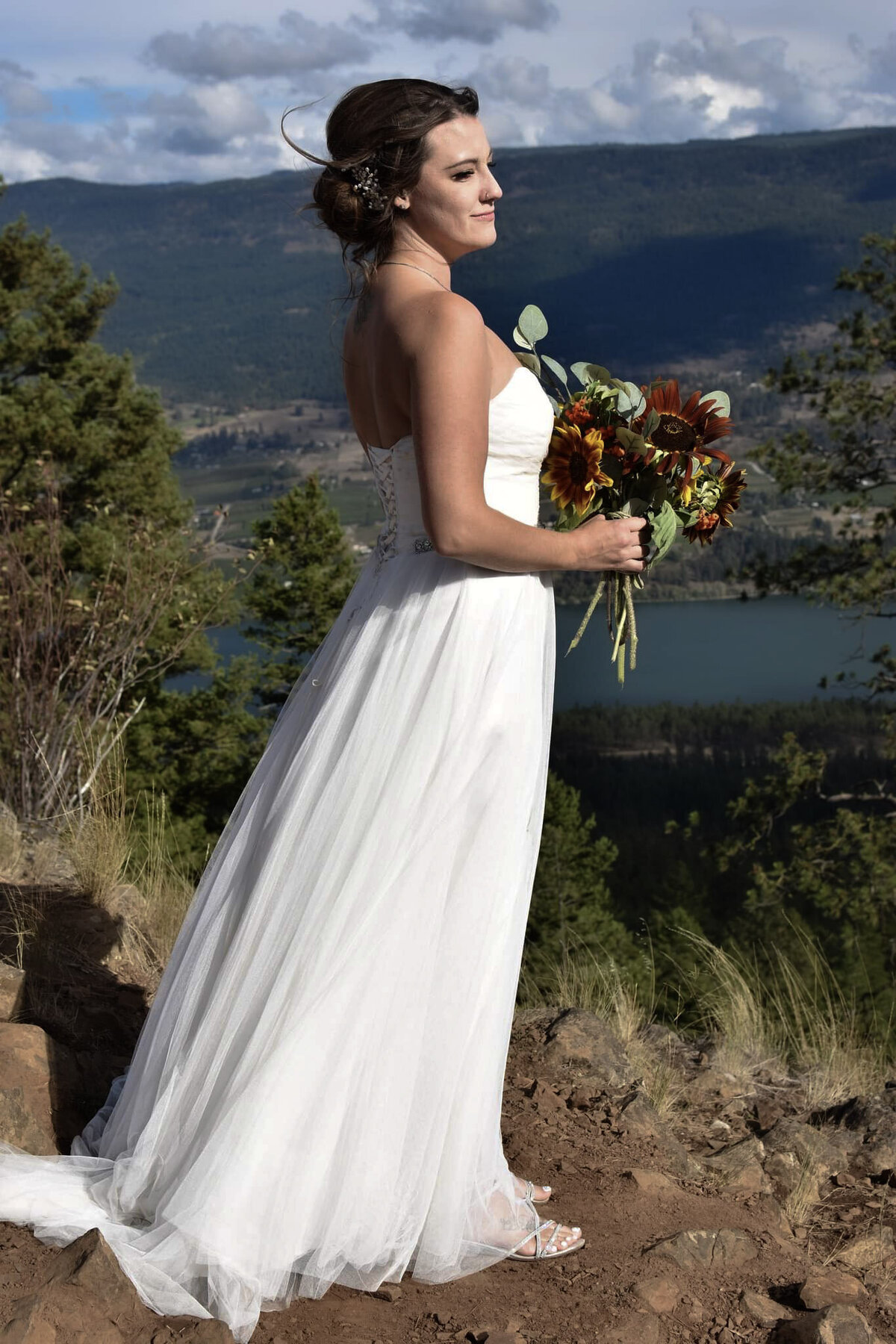 Kelowna wedding portrait by Up To You Photography