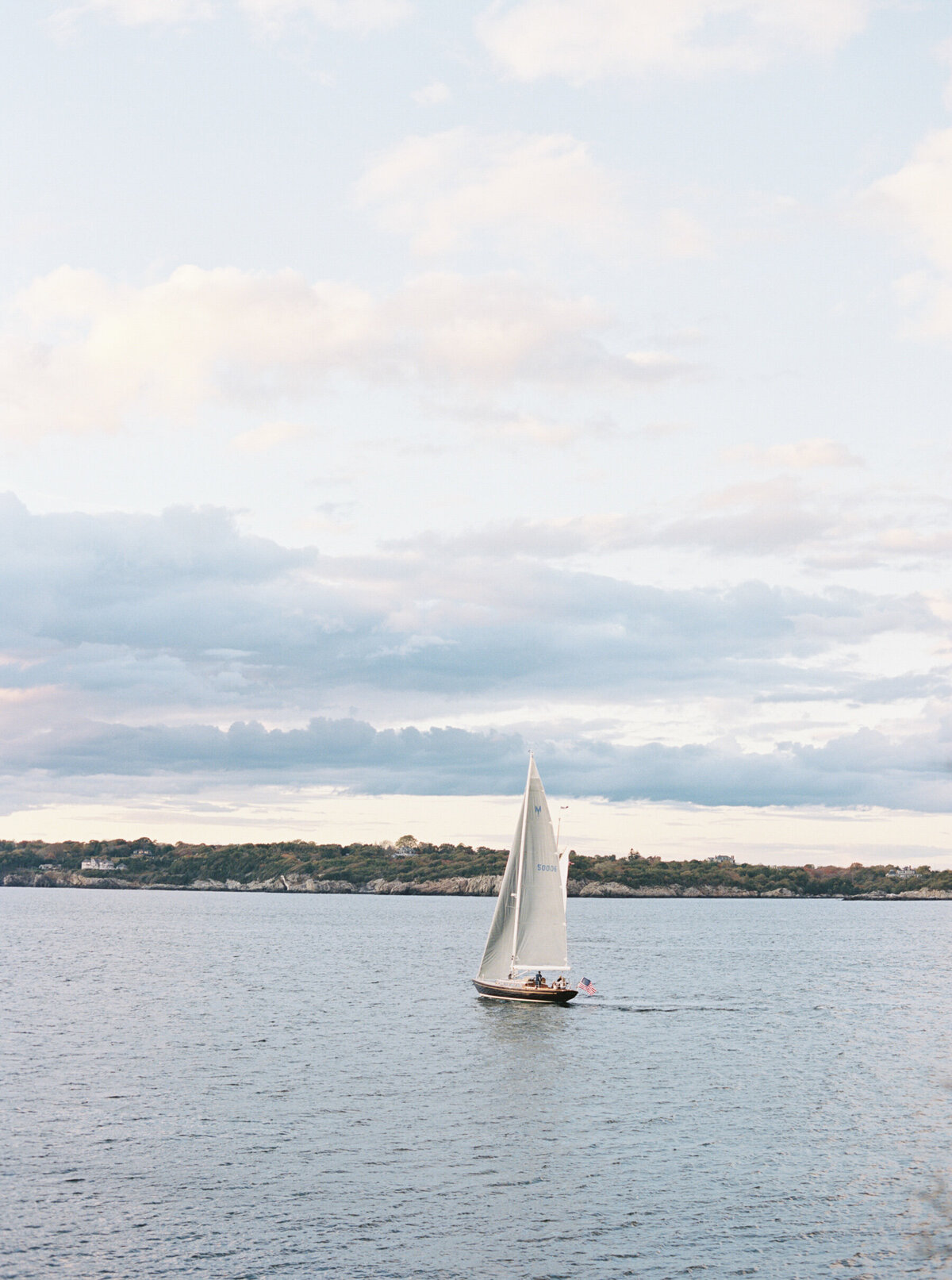 Emily March Photography Wilmington, North Carolina and Destination Wedding Engagement Photographer Heirloom Photography for Memorable Gatherings Light Airy Sentimental Imagery Images Weddings_Castle Hill Inn Wedding - 053