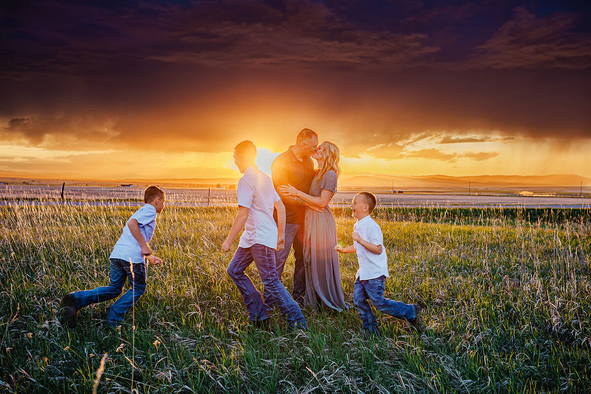 KeyFamily2023012_websize