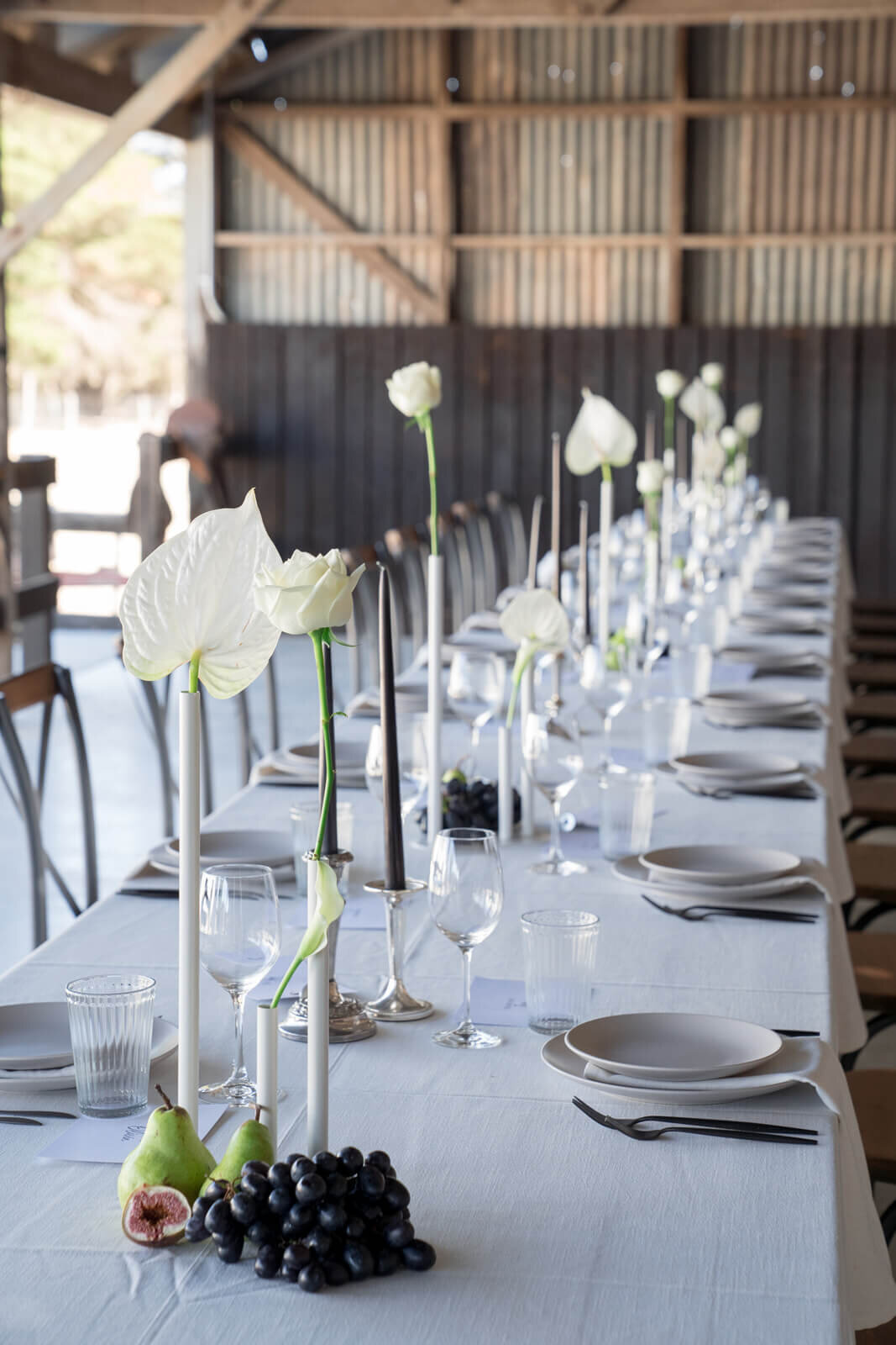 Adrian-Hannah-MountWilliamStationEstateWedding-RedbookStudios--154