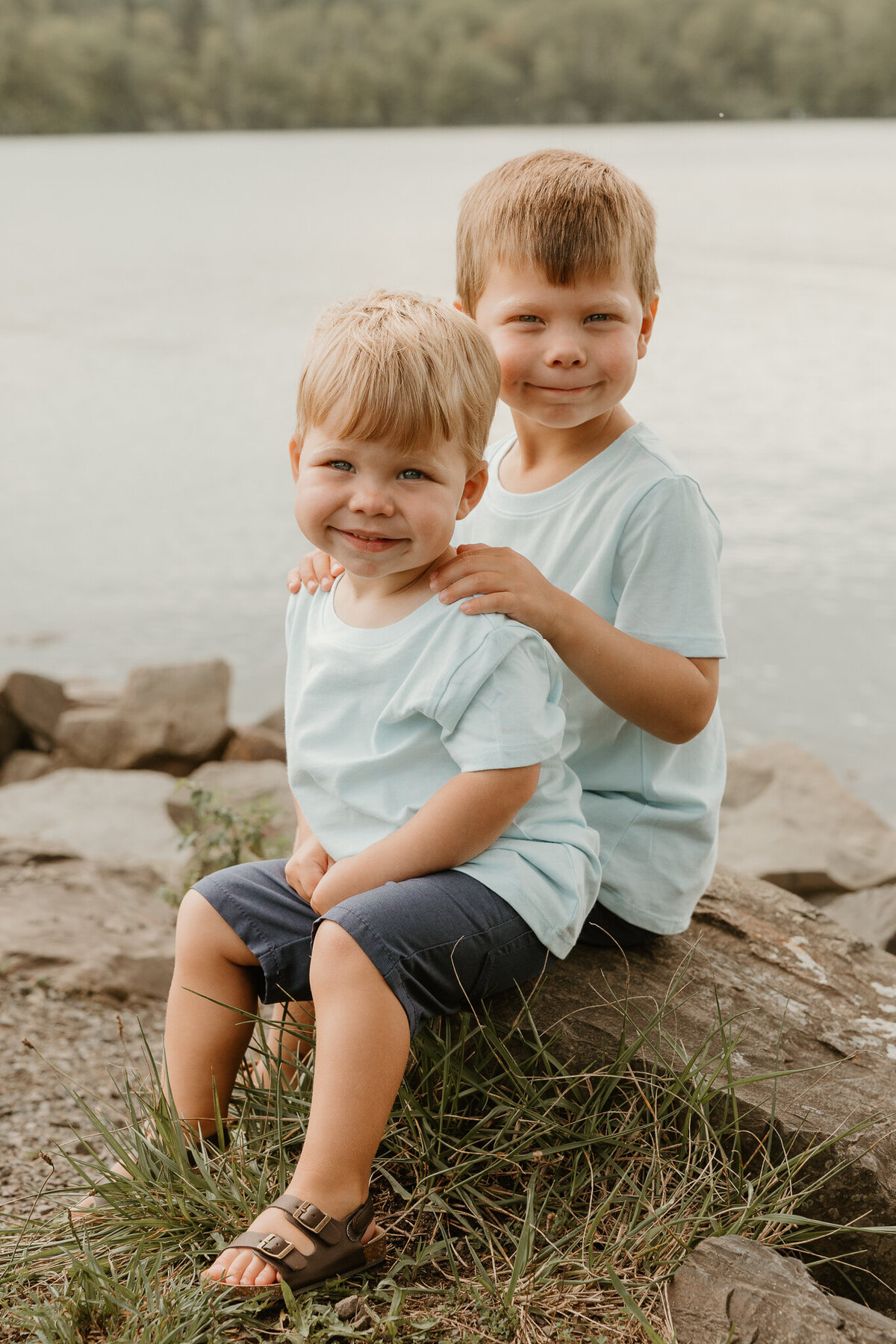 FamilyPhotoshoot-24