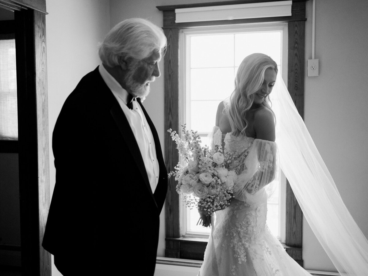 castle-farms-charlevoix-michigan-wedding-photographer-fine-art-film-luxury_0119