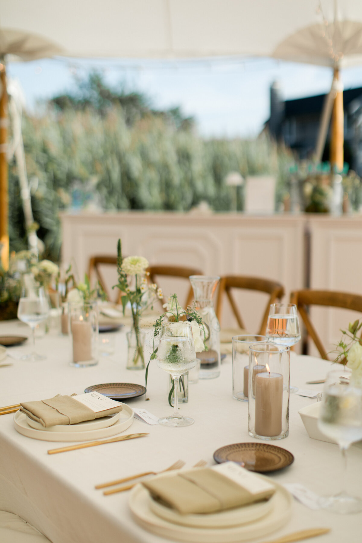 charming-new-england-dinner-party-vibes-wedding-planner