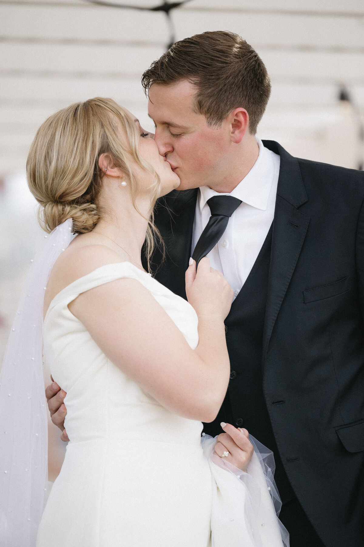 beth+logan44050