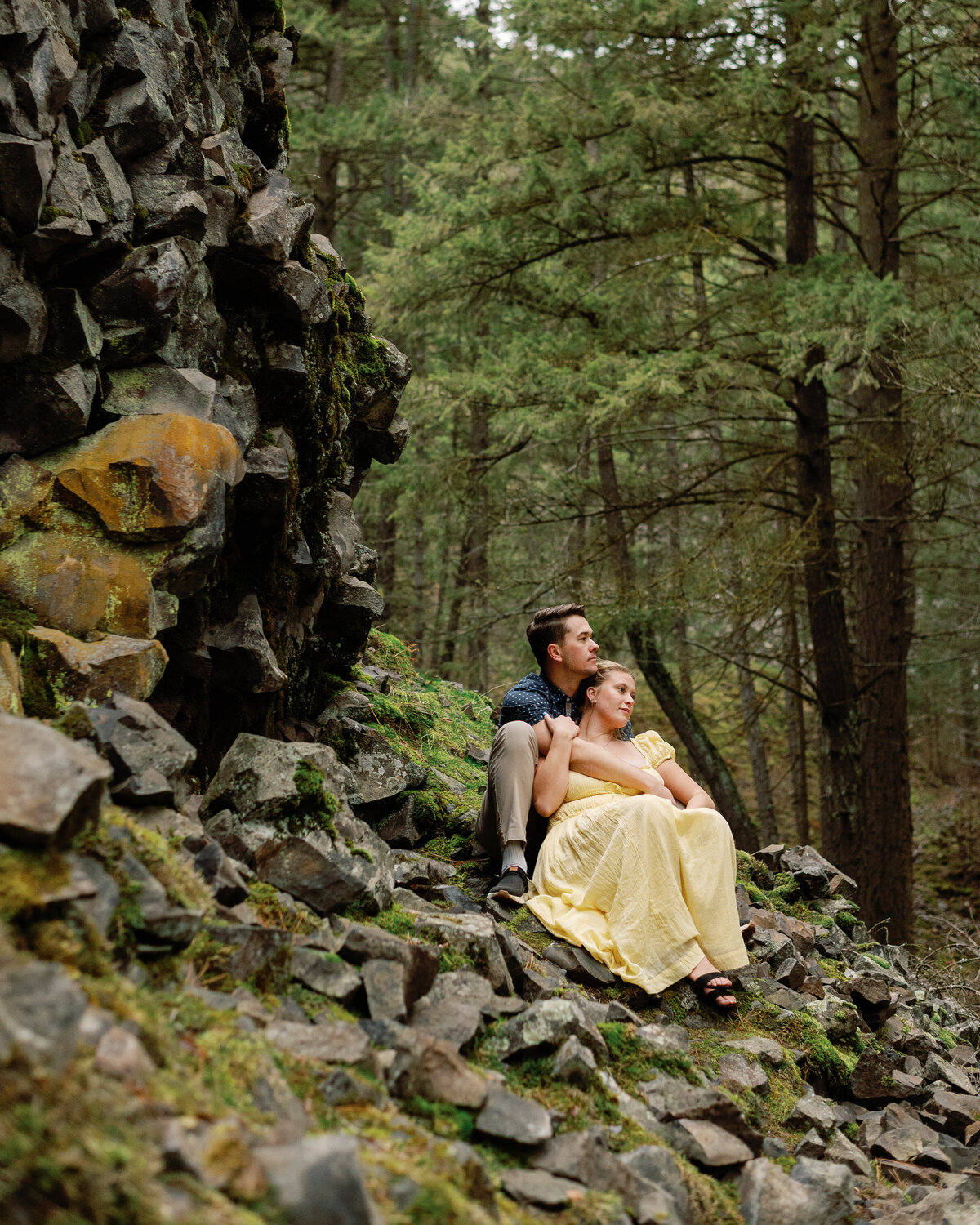 moody_bowl_and_pitcher_riverside_state_park_spokane_washington_engagement_session_03