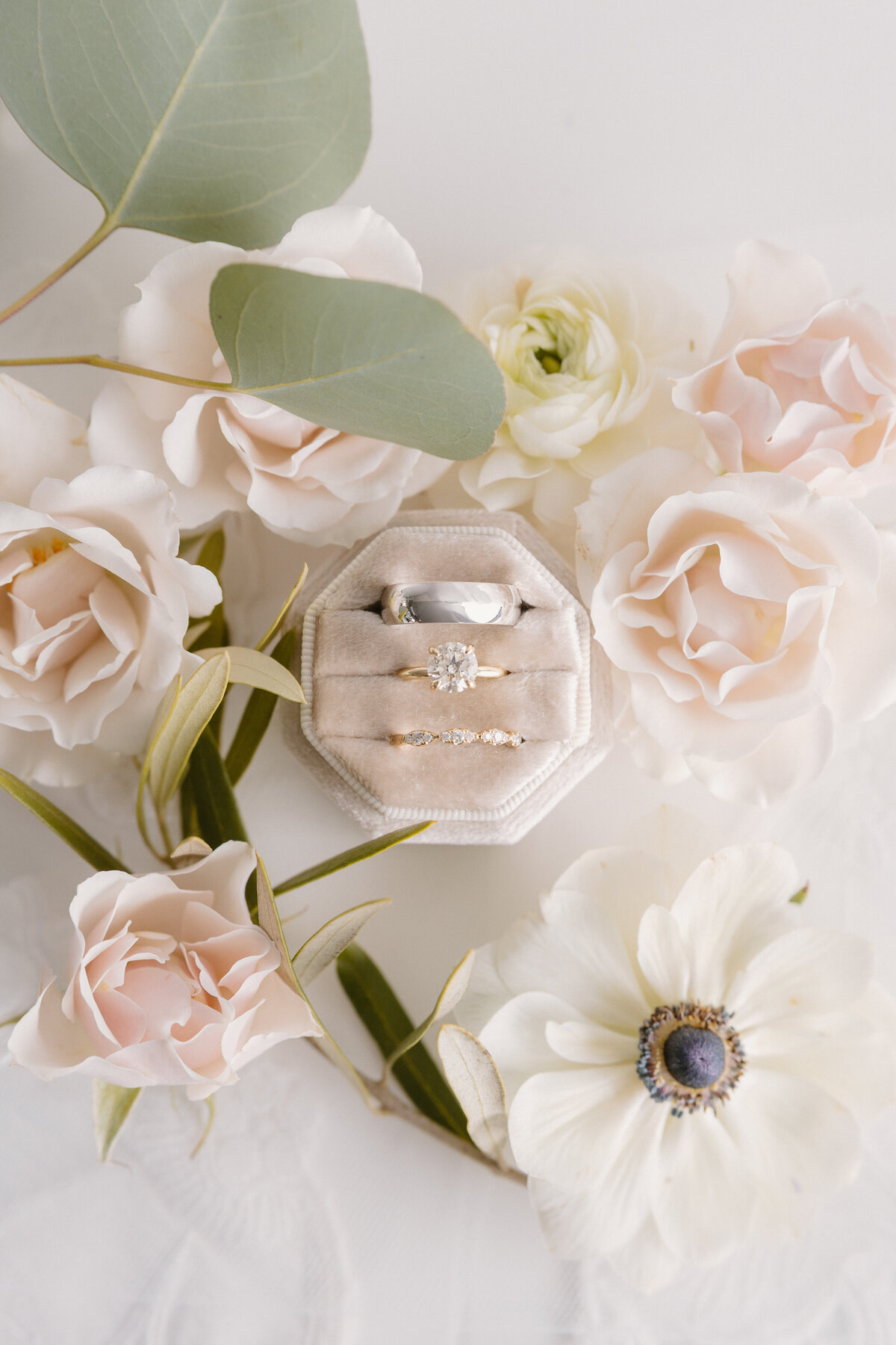 Ed and Aileen Photography Chicago Illinois Digital Film Wedding Engagement Photographers Destination The Wade Hotel3