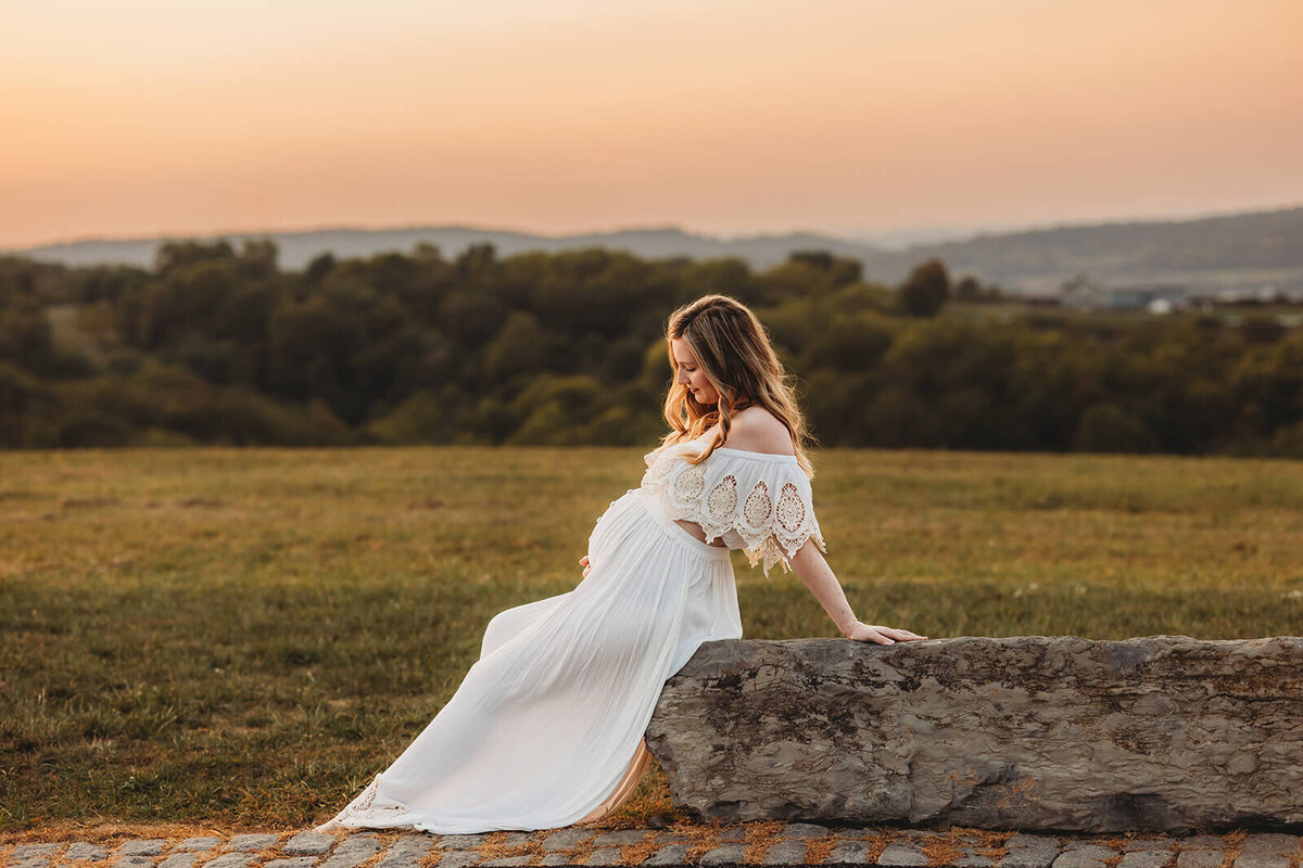 outdoor-maternity-photography-york-pa-Maternity-19