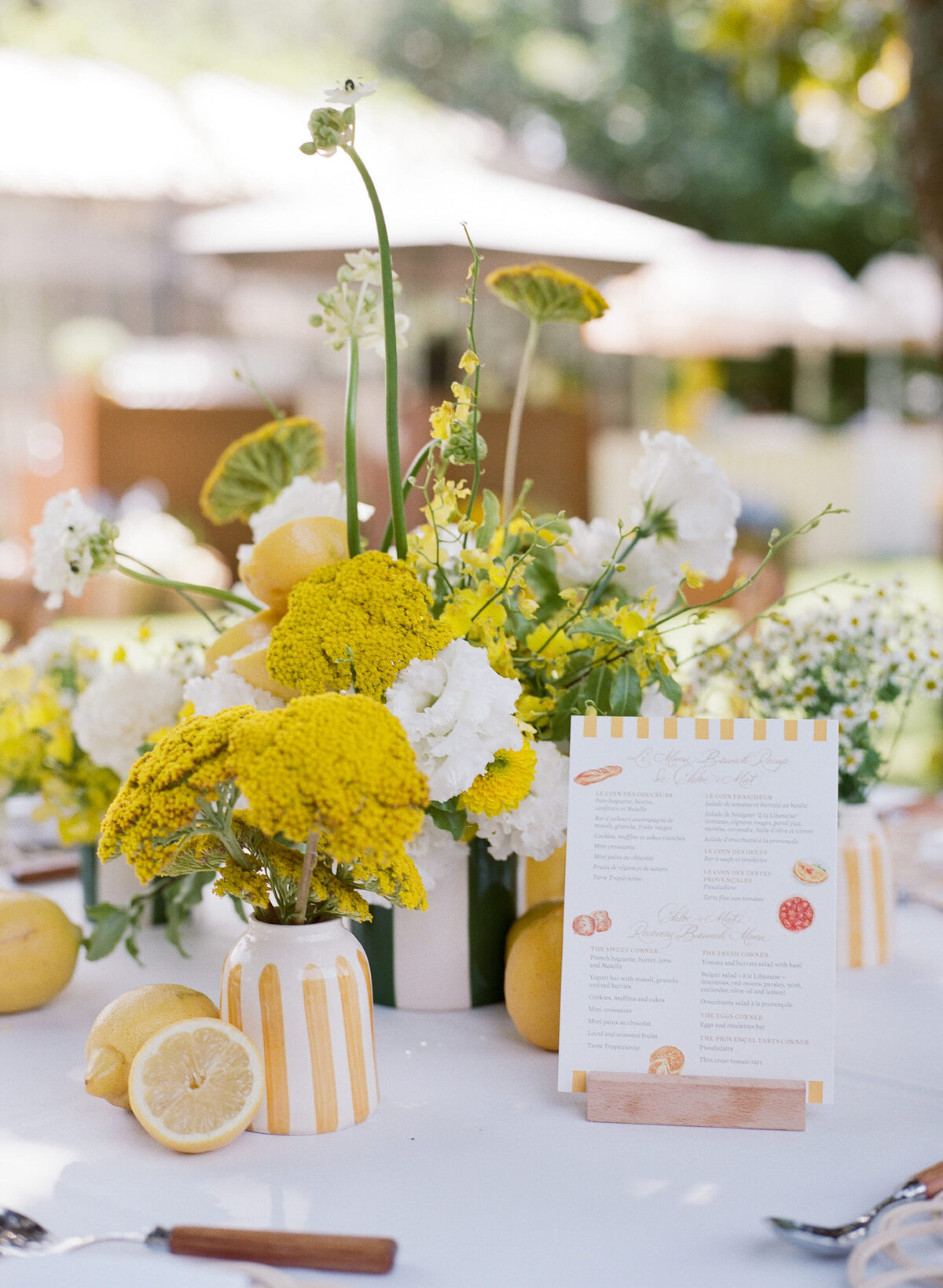 Colourful-wedding-brunch