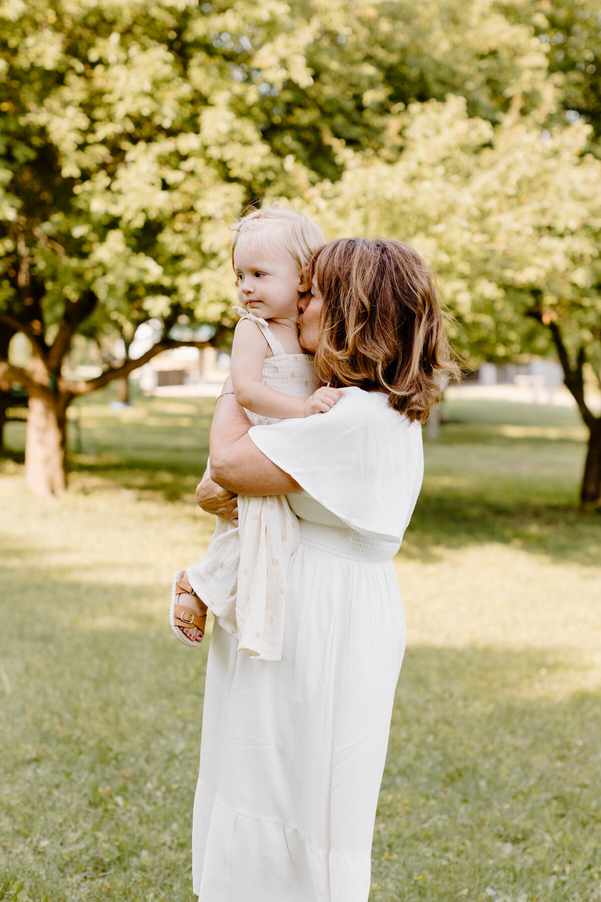 christina_ney_photography_wedding_engagement_lifestyle_photographer_dubuque_iowa_wedding_planning_assistance_adventurous_bold_laidback Family Photography64