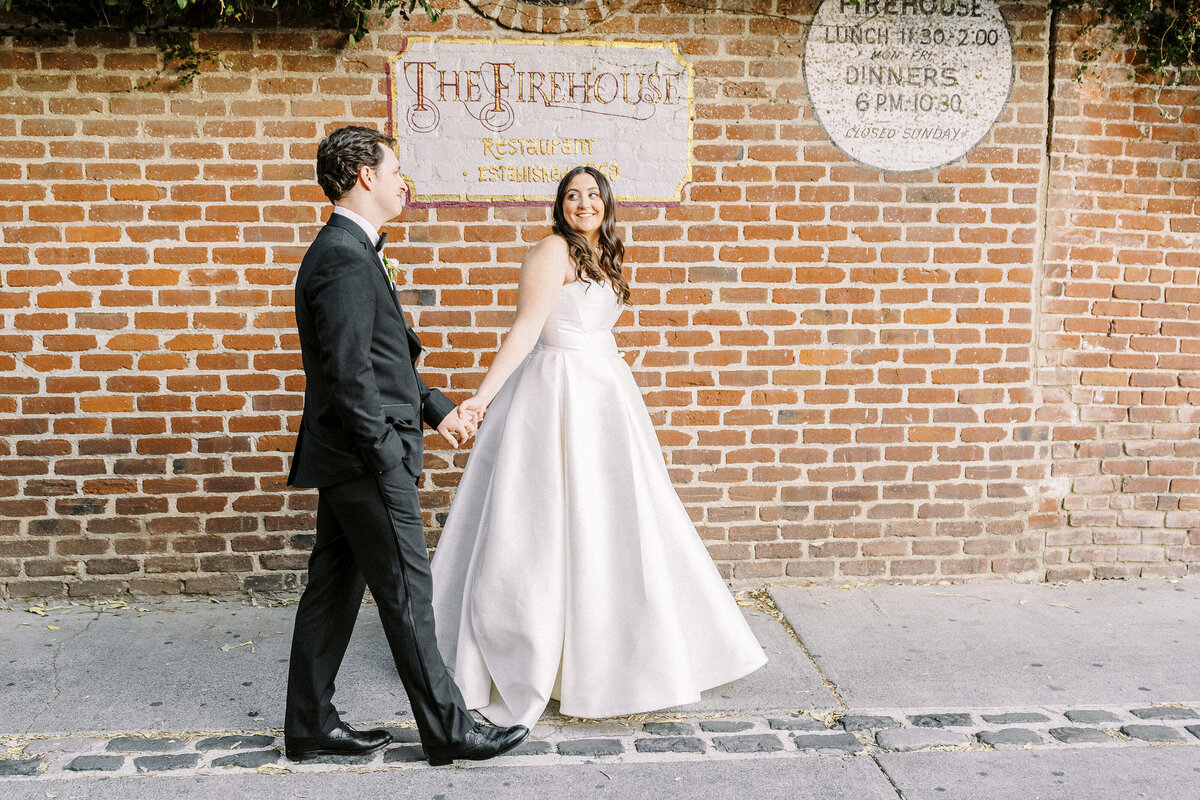 downtown-sacramento-firehouse-wedding-049