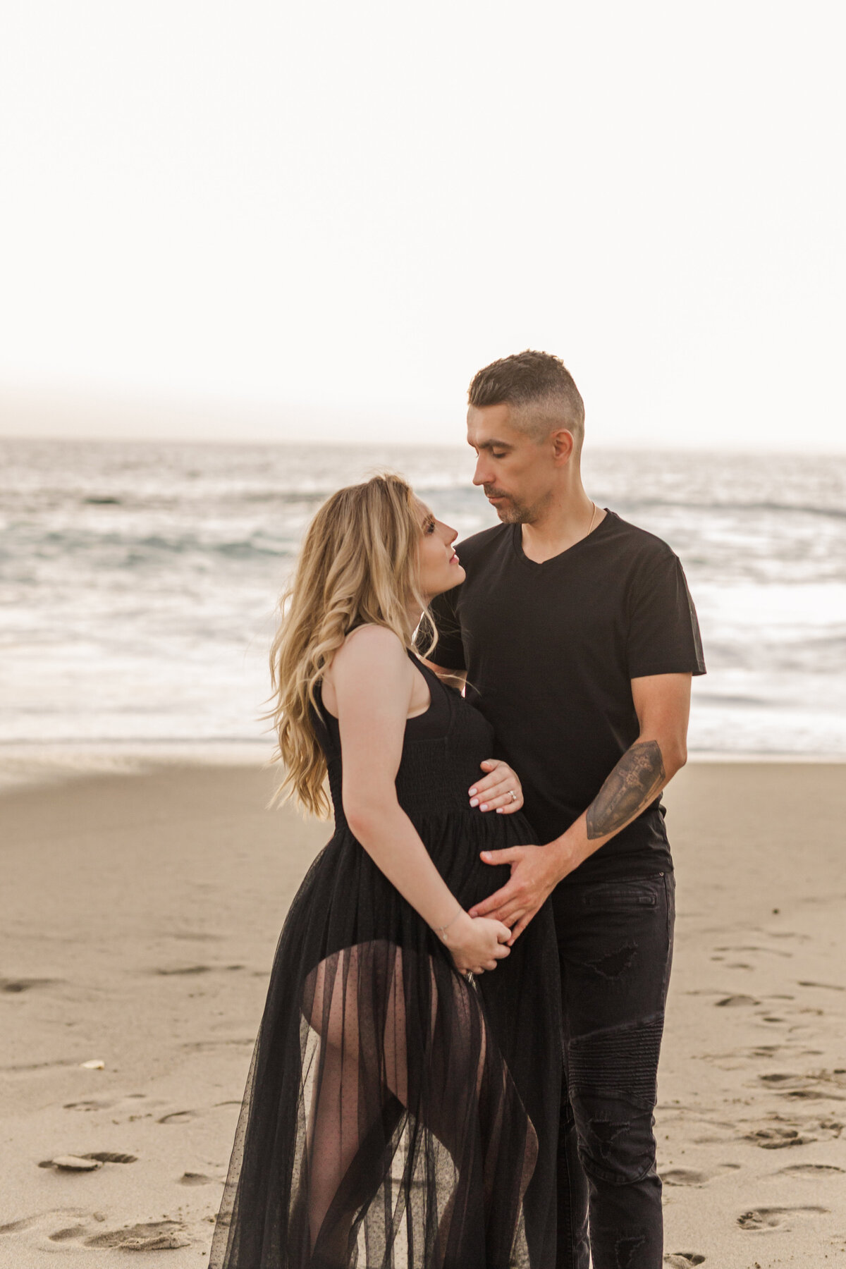 victoria_beach_maternity_photo-108