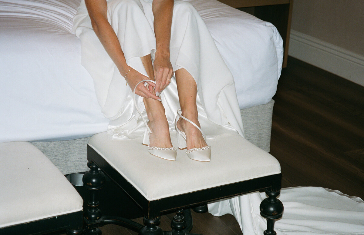 Nick and Amanda Film (Getting Ready + Details)-1