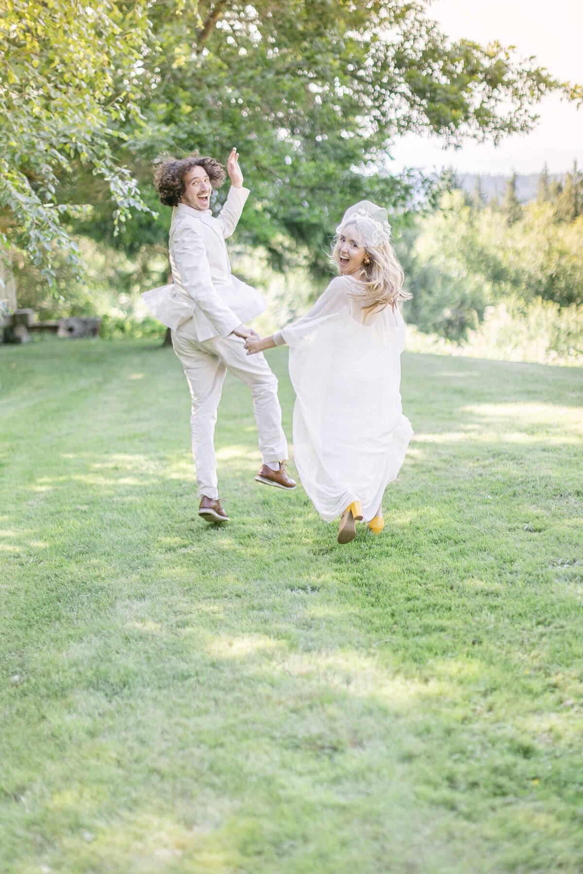 Intimate Vashon Island Wedding Ksenia Vasenev Photography_20230624_0007_1