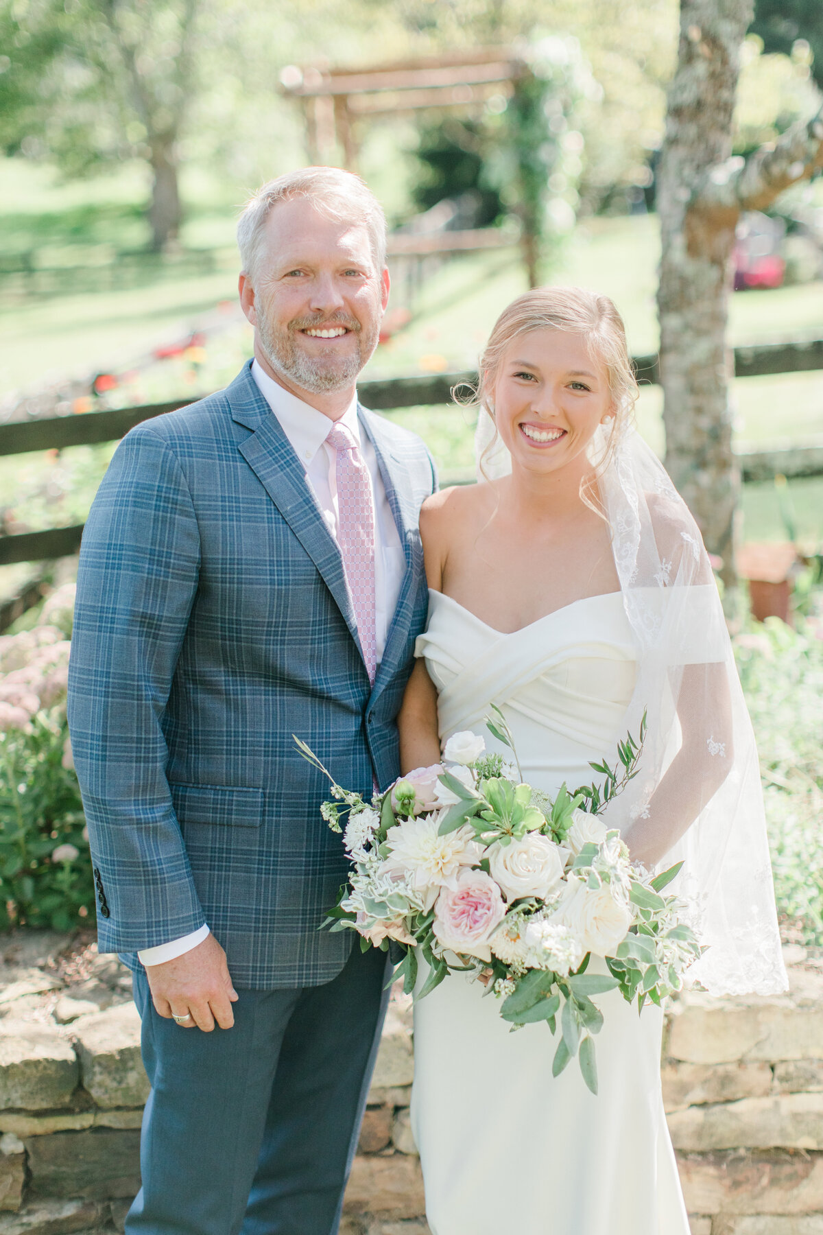 CallieandRyan_FamilyFarm_DC_Wedding_Photographer_Angelika_Johns_Photography-0721