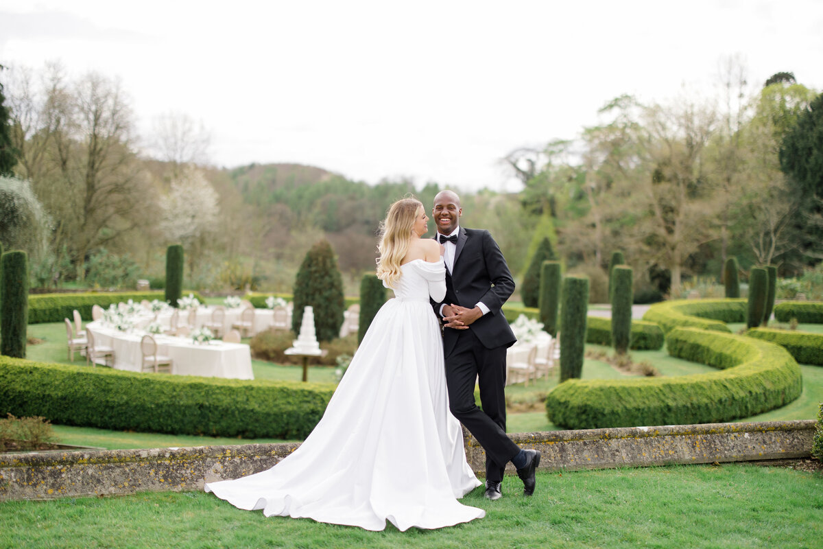 Lily & Ed - De Vere Tortworth - Hunter Hennes Photography_0057