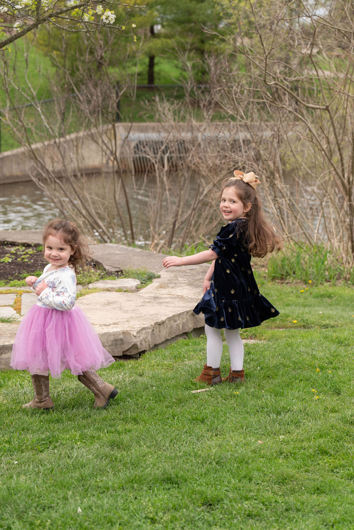 Quarton-Lake-family-Birmingham-runningjpg