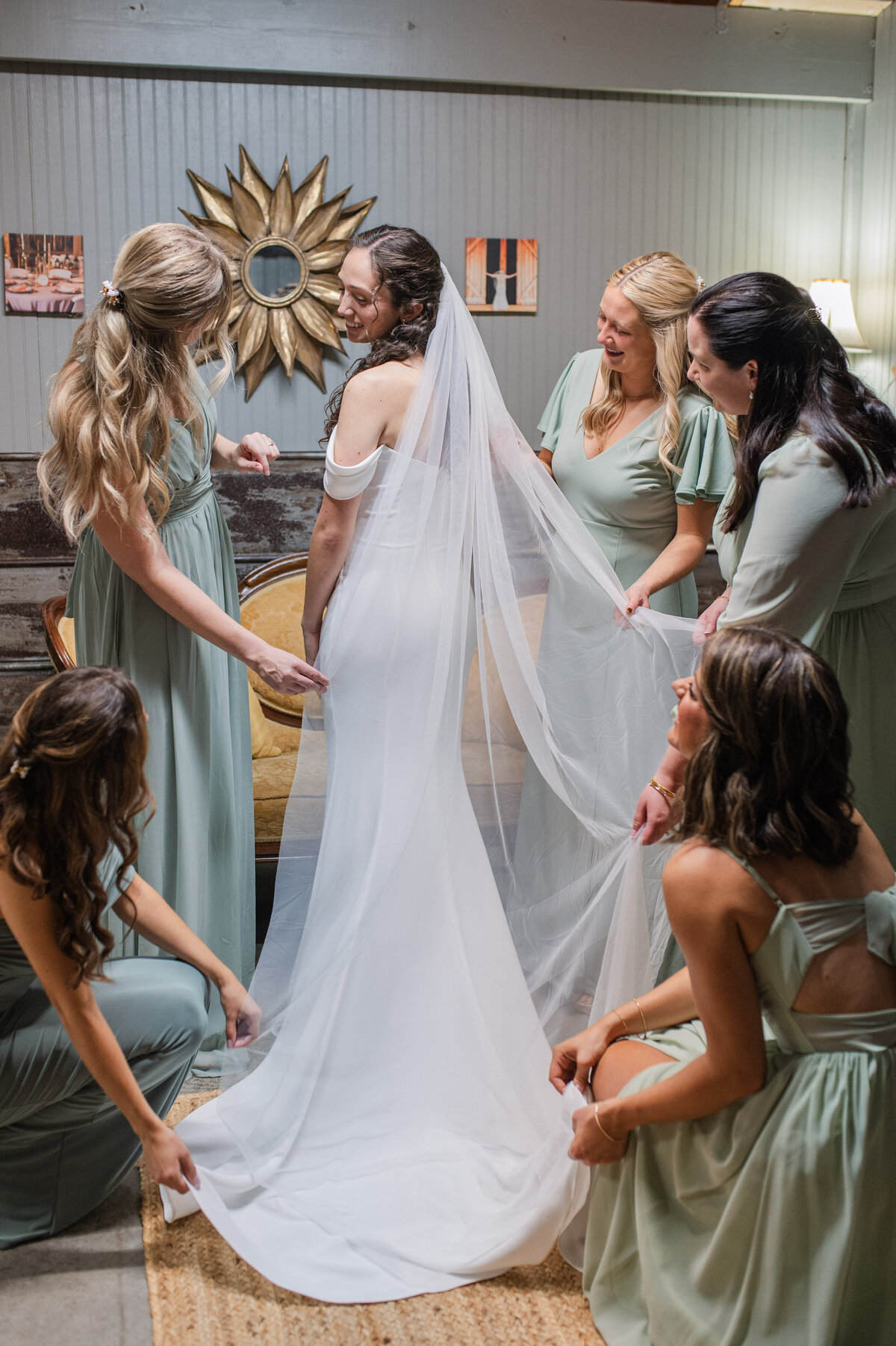 chilcott_wedding_getting_ready-60