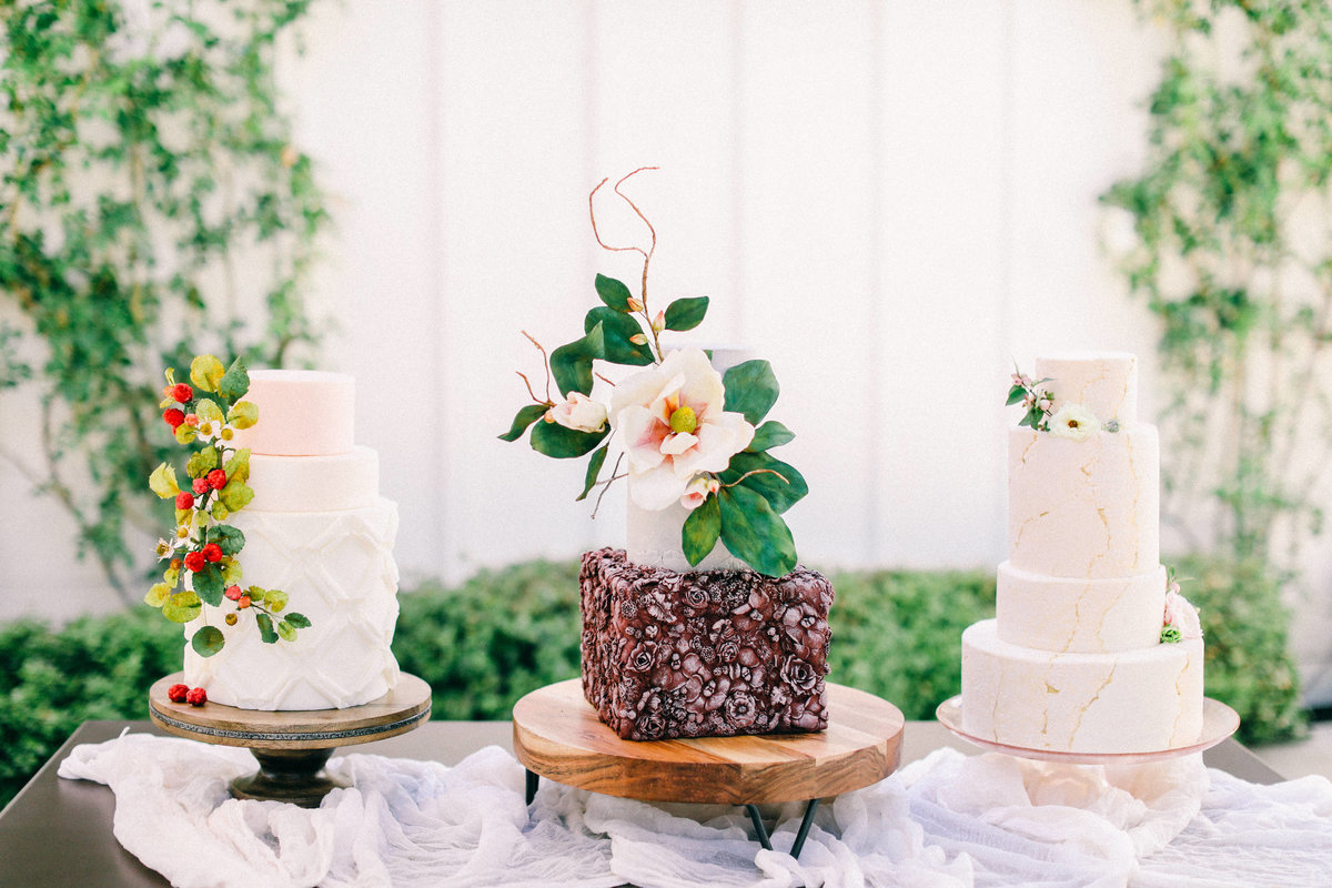 San Francisco Wedding Photographer  brasswood napa wedding cake