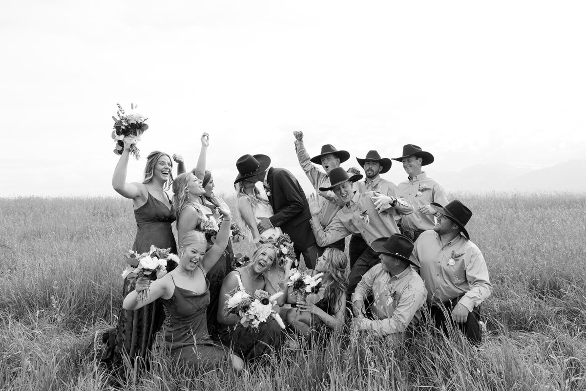presley-gray-luxury-montana-wedding-