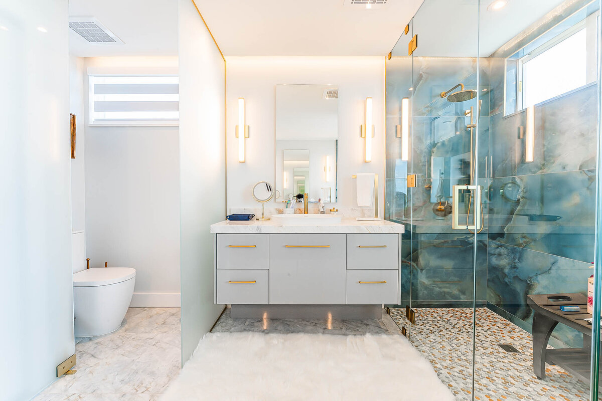 Bathroom 1 (3)