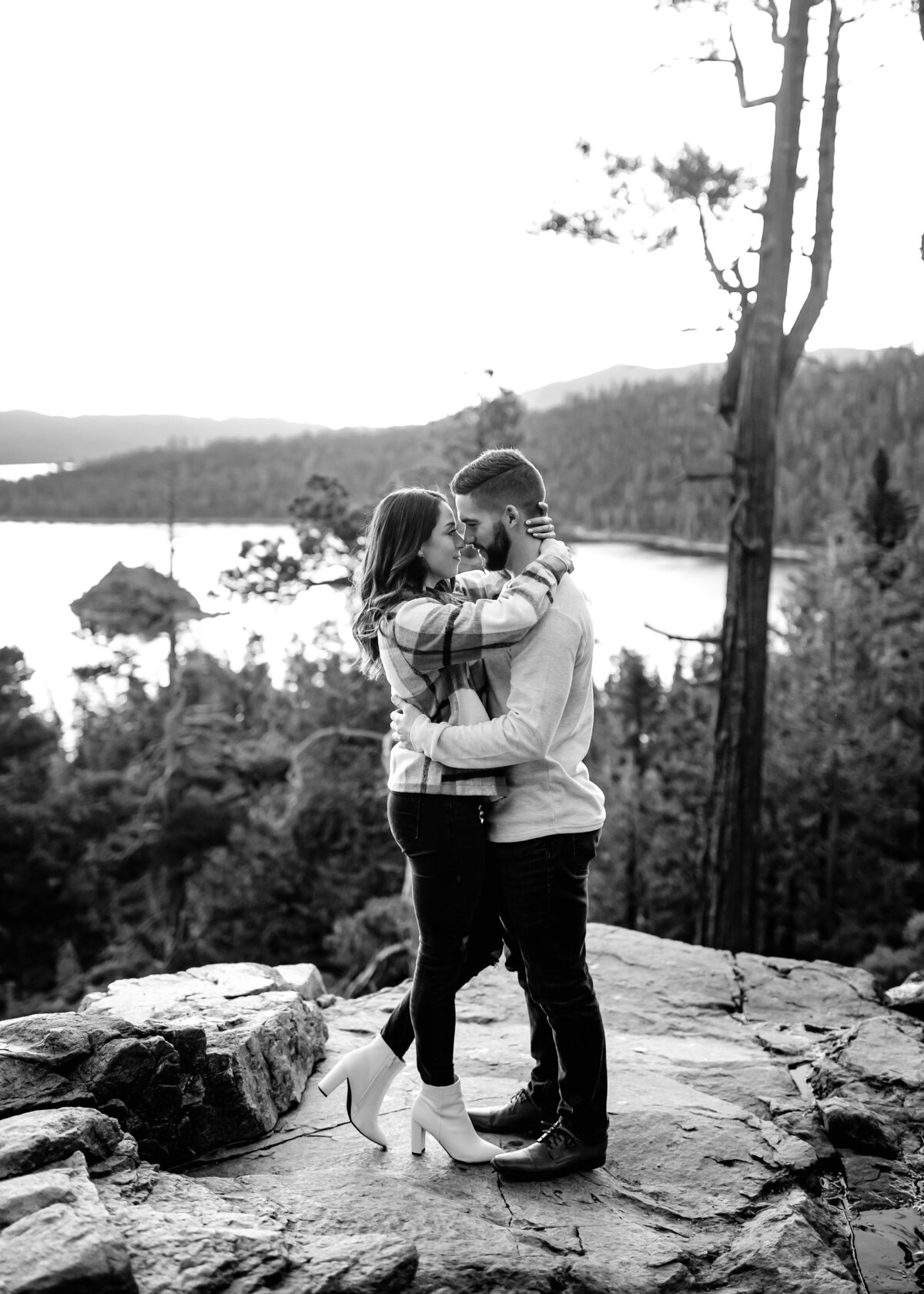 08272022_Emily+ZachEngagements_EmeraldBayLakeTahoeCA_AnjaJensenPhotography-72