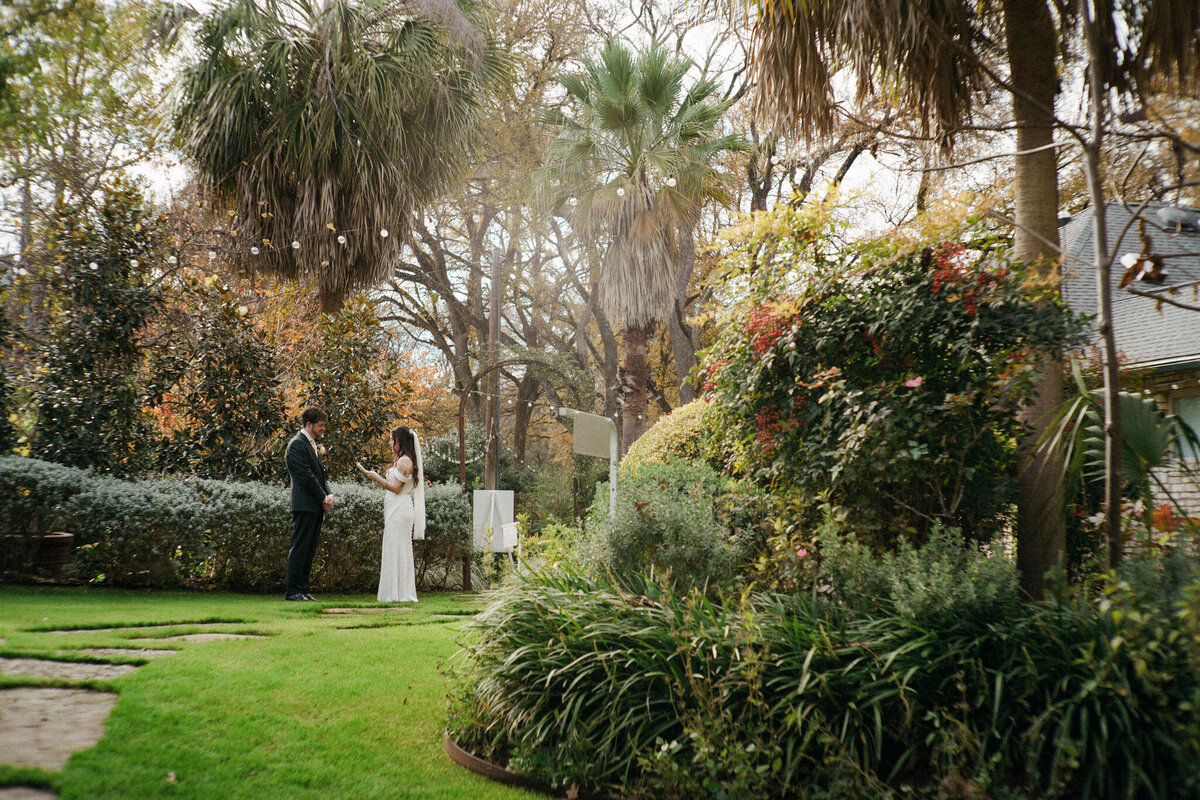 Lindsey&AlexWeddingPhotos_Film_AustinWeddingPhotographer_HereafterFilms_-26