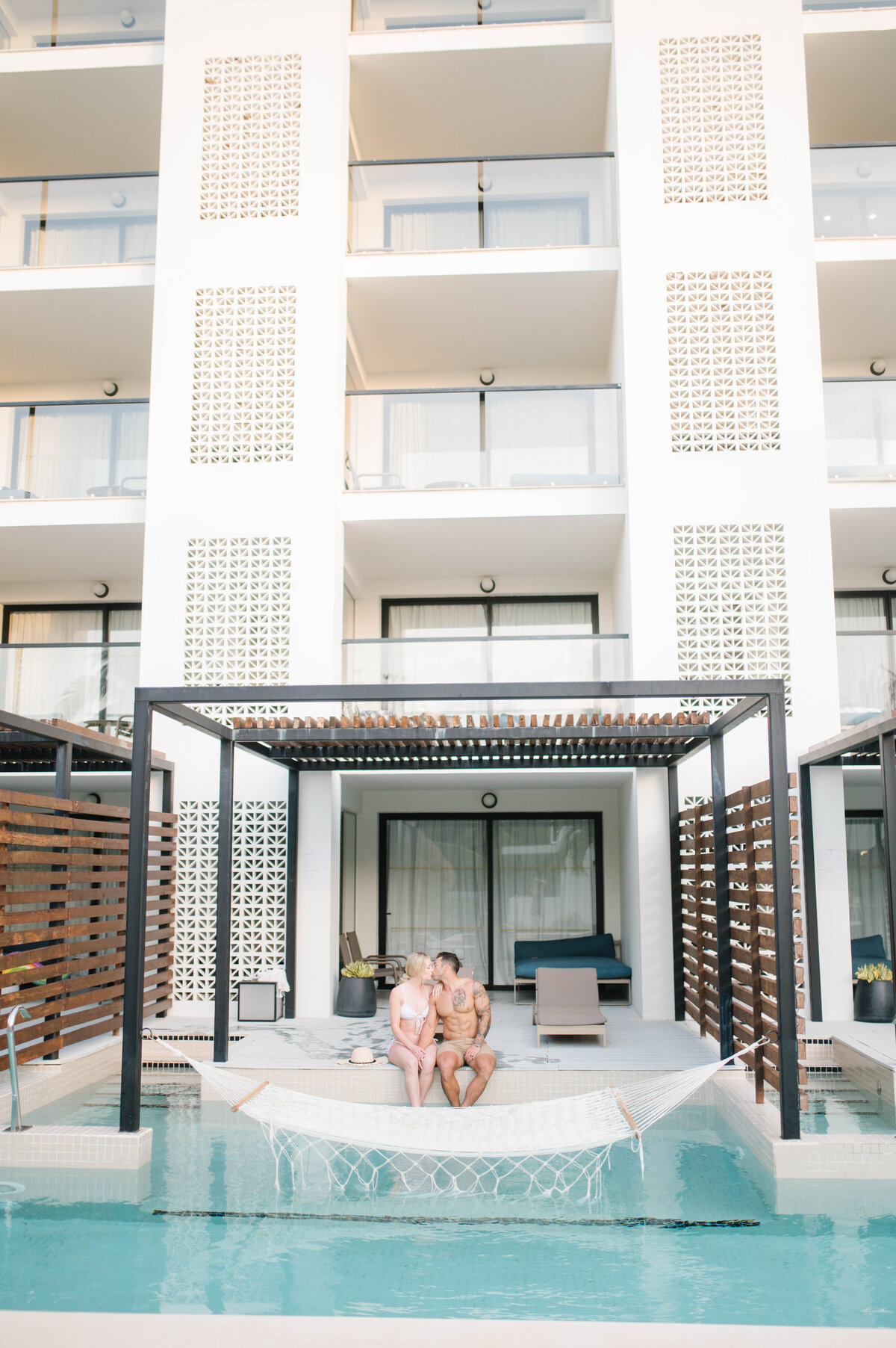 Danielle+Anthony-Honeymoon-23