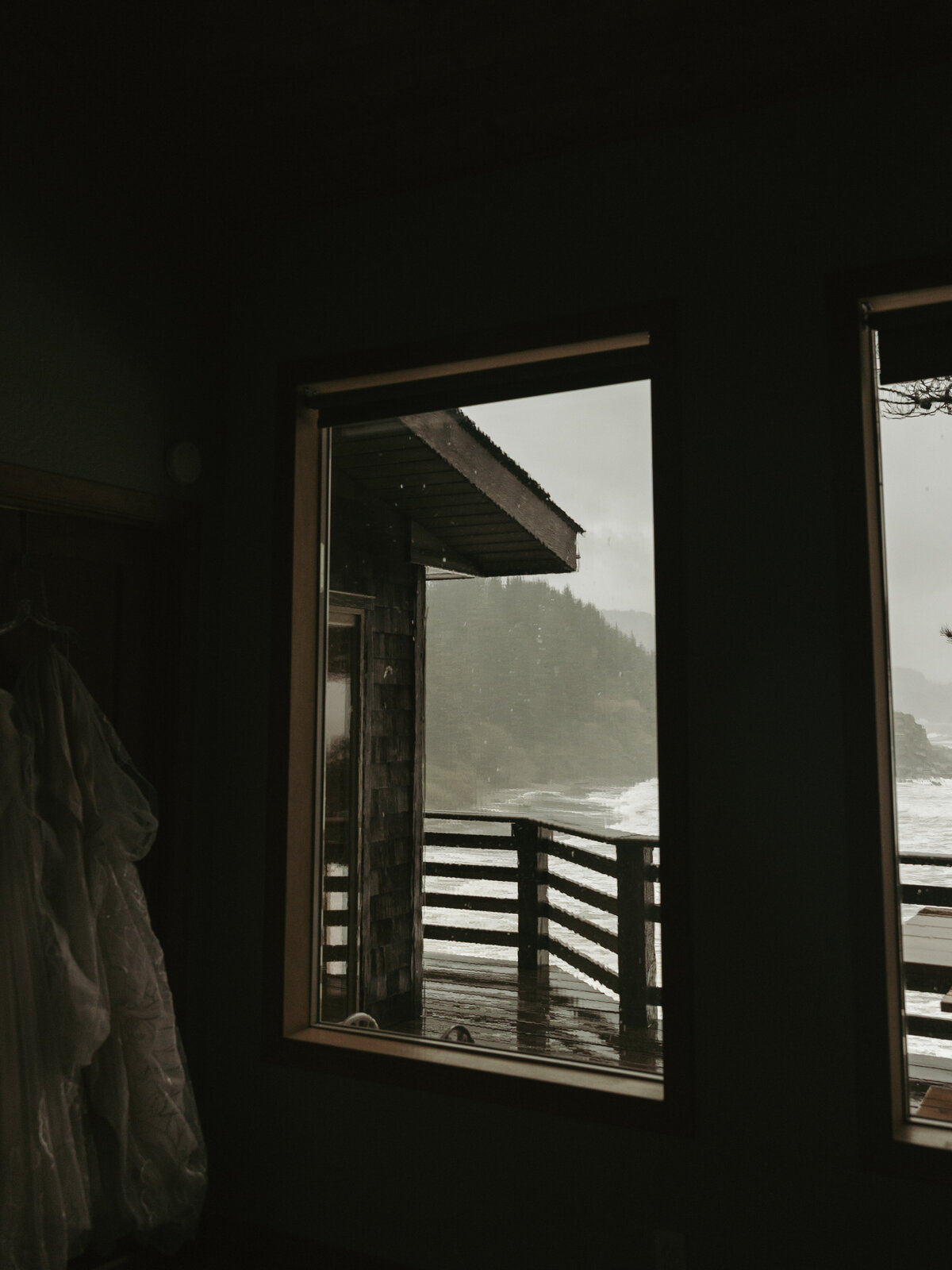 beckyzachbrookingsoregonelopement4