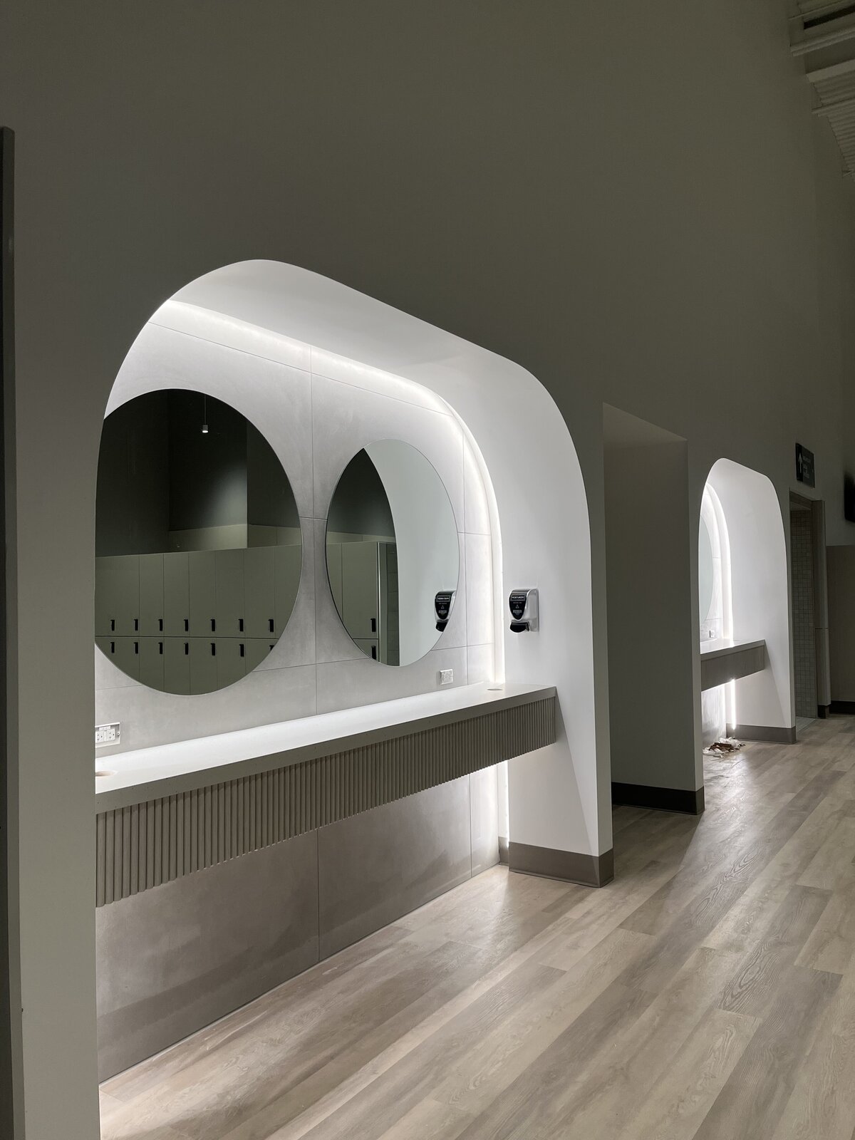 31B58172-E899-45B3-8128-E00A6C508E75