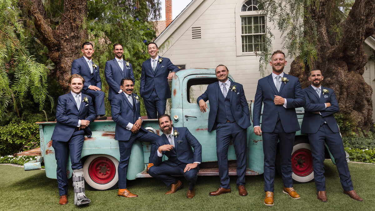 Carmel-Winery-Wedding-Grroms-Photo-old-rusted-truck_