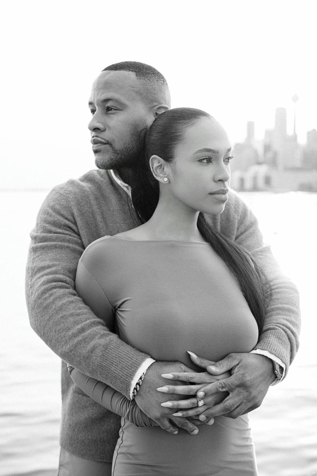 E11-Engagement-photo-shoot-in-Downtown-Toronto-Maria-and-DeVon-2025-04-14-2500px-1096