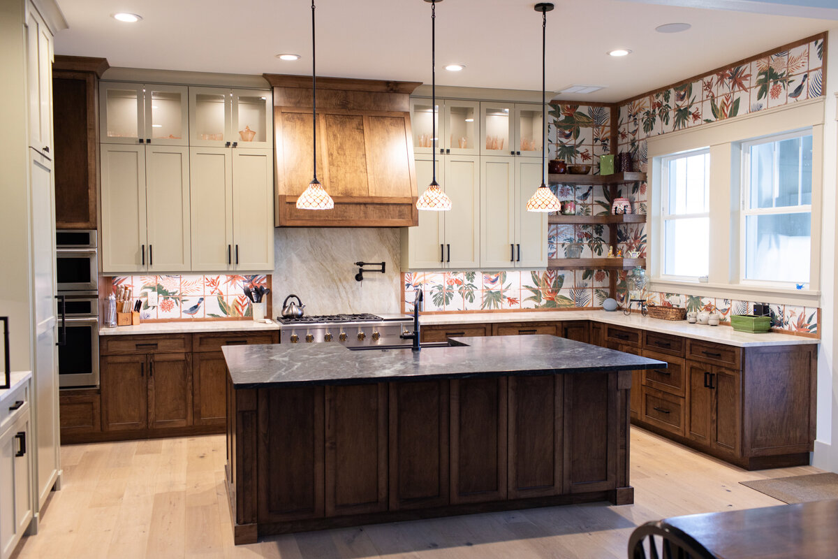 1073 Celadon Street (1 of 106)