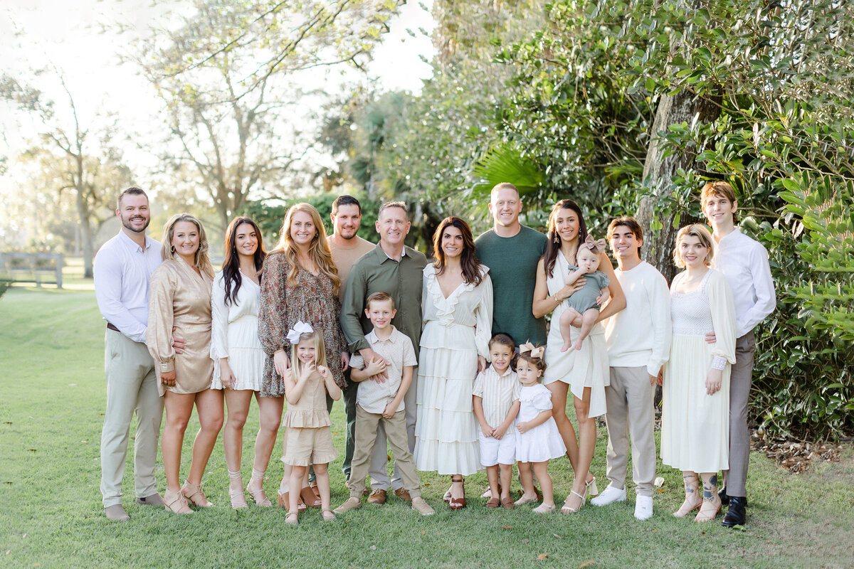 2022_12_23 Schlechter Family - Brandi Watford Photography 074