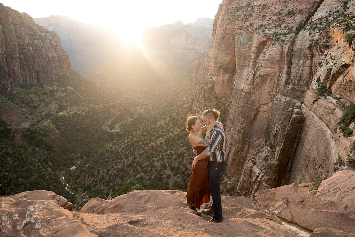 zion-national-park-engagement-photographer-wild-within-us (221)