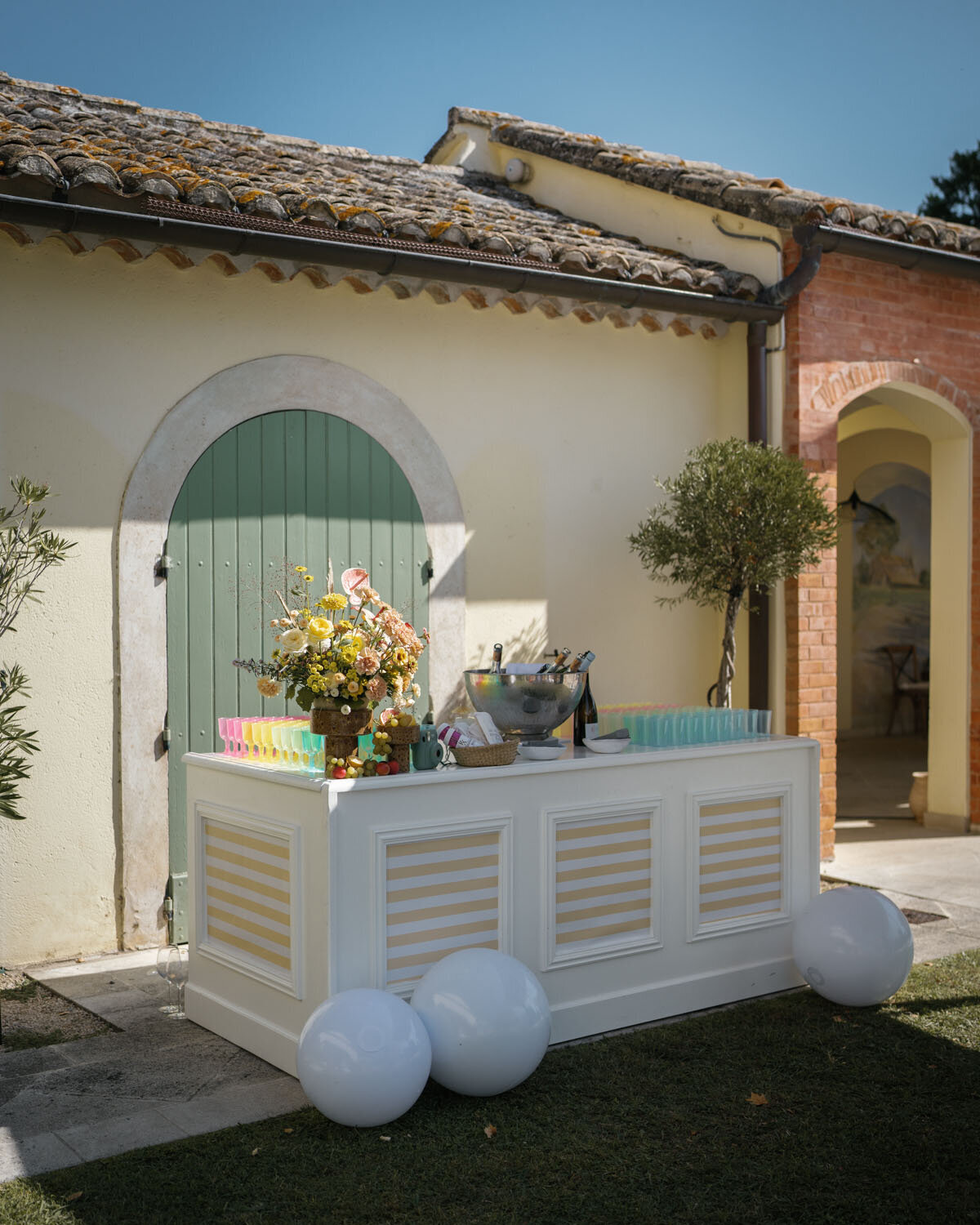 AnyaKernes_Weddings_by_Susan_Dunne_Chateau_de _Tourreau_Destination_Wedding_Planner_Provence-1