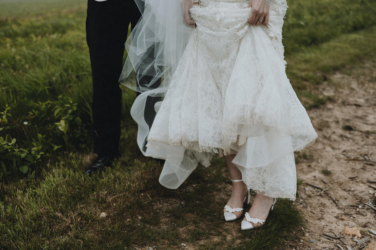 Steph & Chris- Martha_s Vineyard Wedding-May 28_ 2022- Larisa Stinga Photography-400