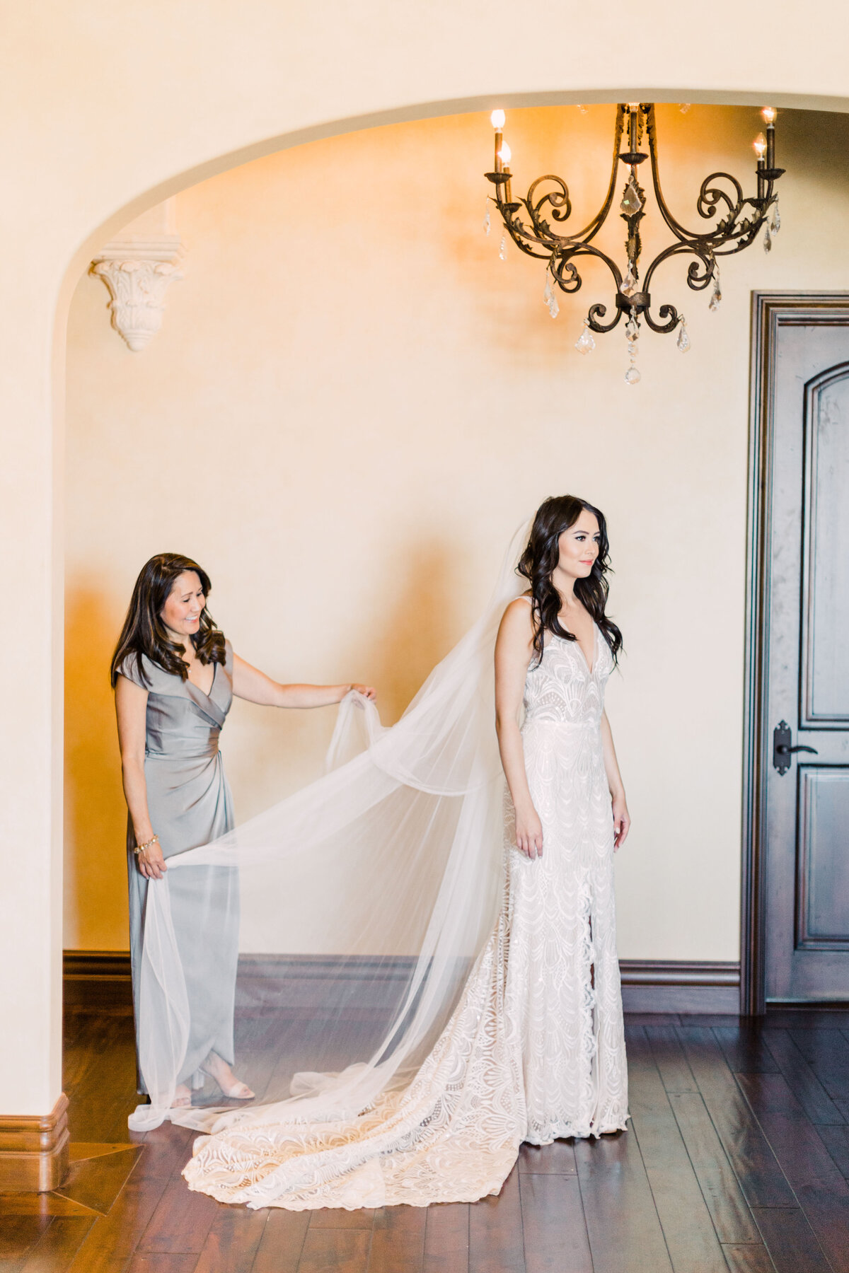 070_Ekpre_Olomu_Hidden_Castle_Estate_Wedding_Rancho_Santa_Fe_California_Devon_Donnahoo_Photography