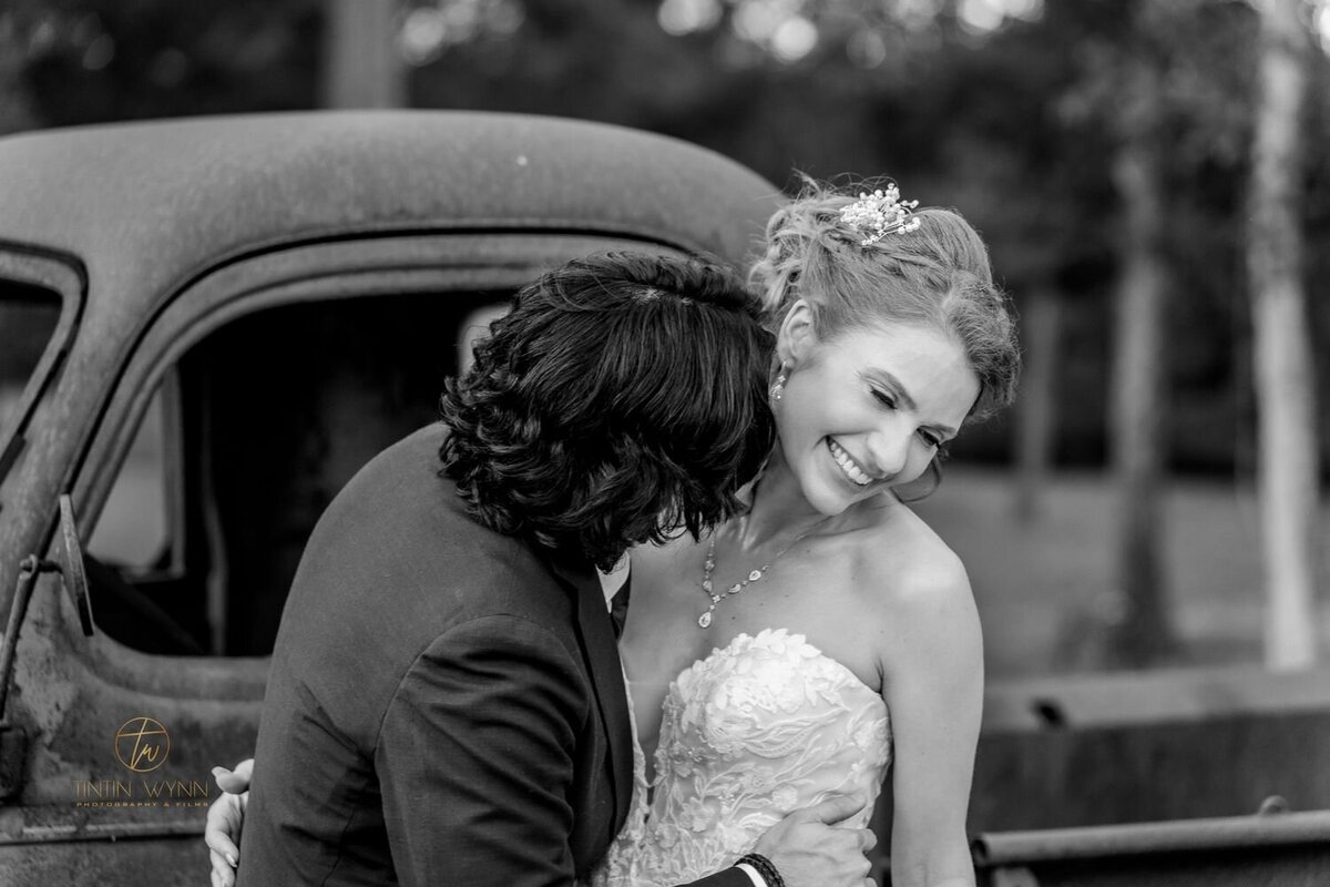 Anna-Rick-Wed-Prev2-109-17534b08-1500