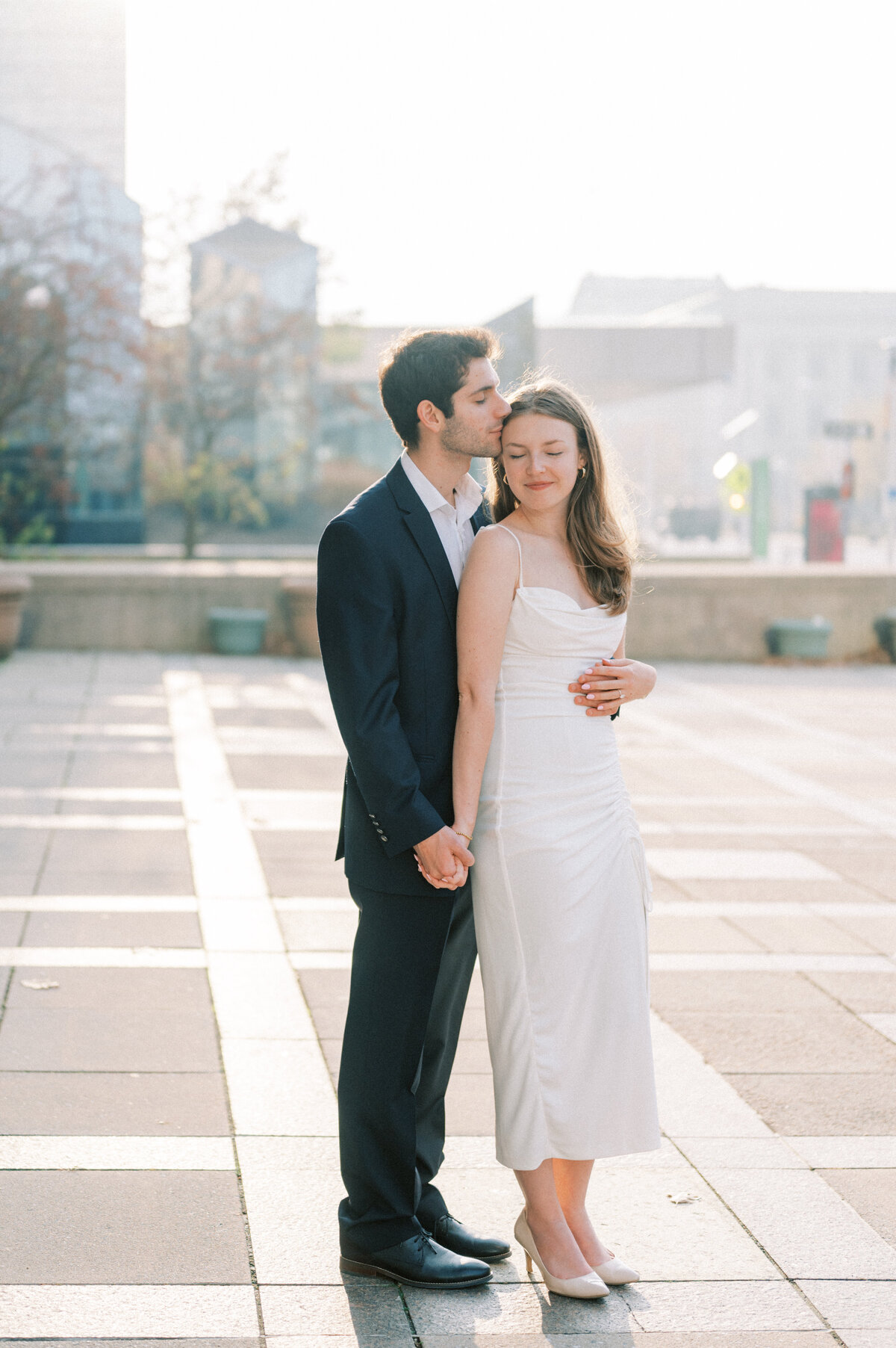 Old Courthouse Engagement Session in Downtown Cleveland-38
