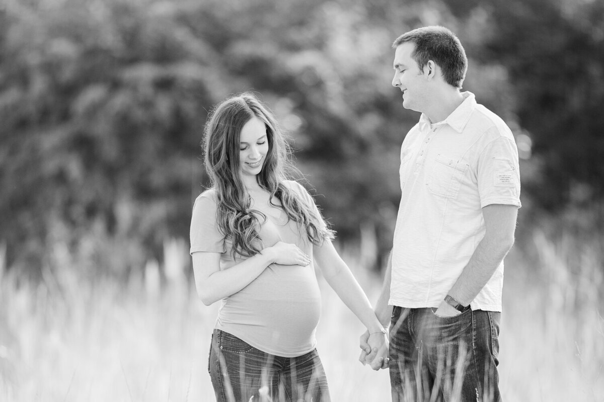 South Dakota Film family Photographer - Maternity photography session in Sioux Falls_0758