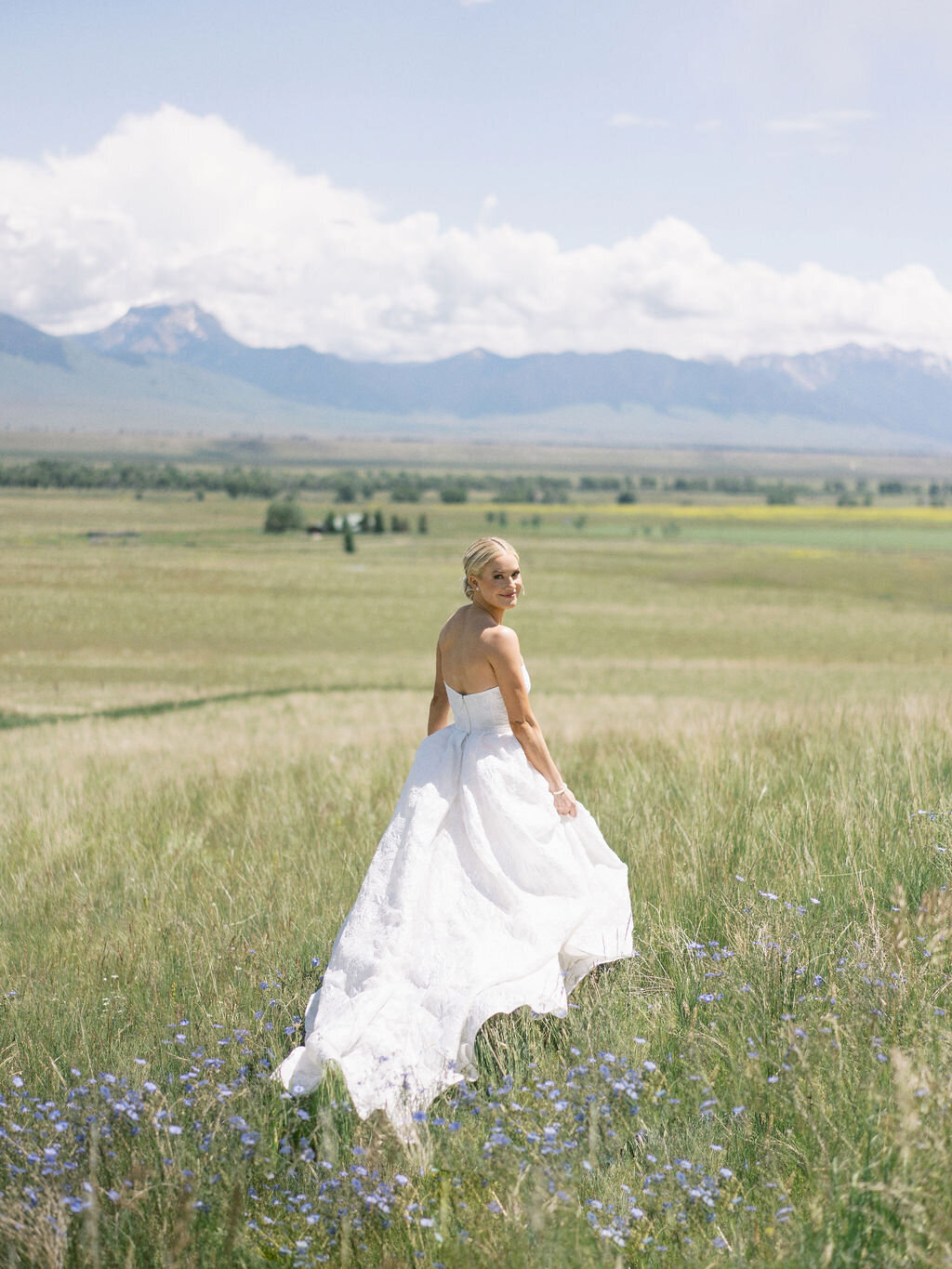 favorites-ennis-mt-wedding-madison-valley-planned-by-elysian-events-84