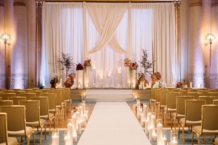 Mary Beth & Tarun _ Fox Theatre - Rêver Weddings- Araiza Florals (16)