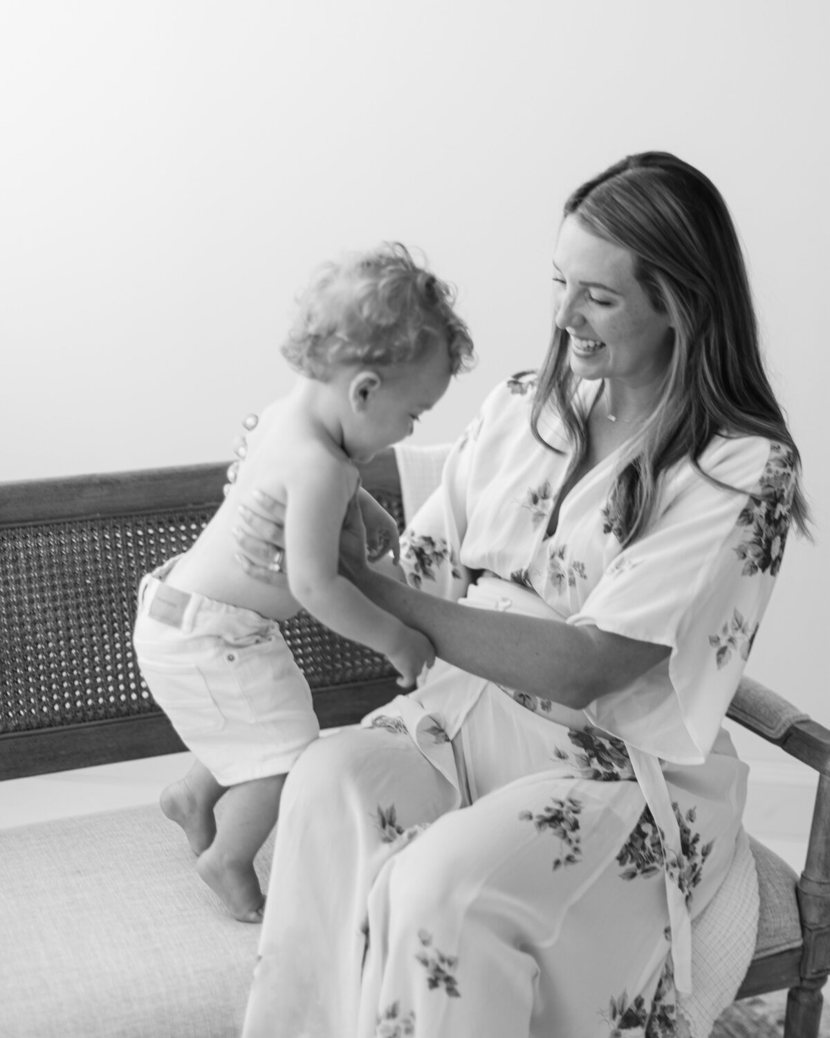 A Philadelphia in-studio maternity portrait session with siblings - 1