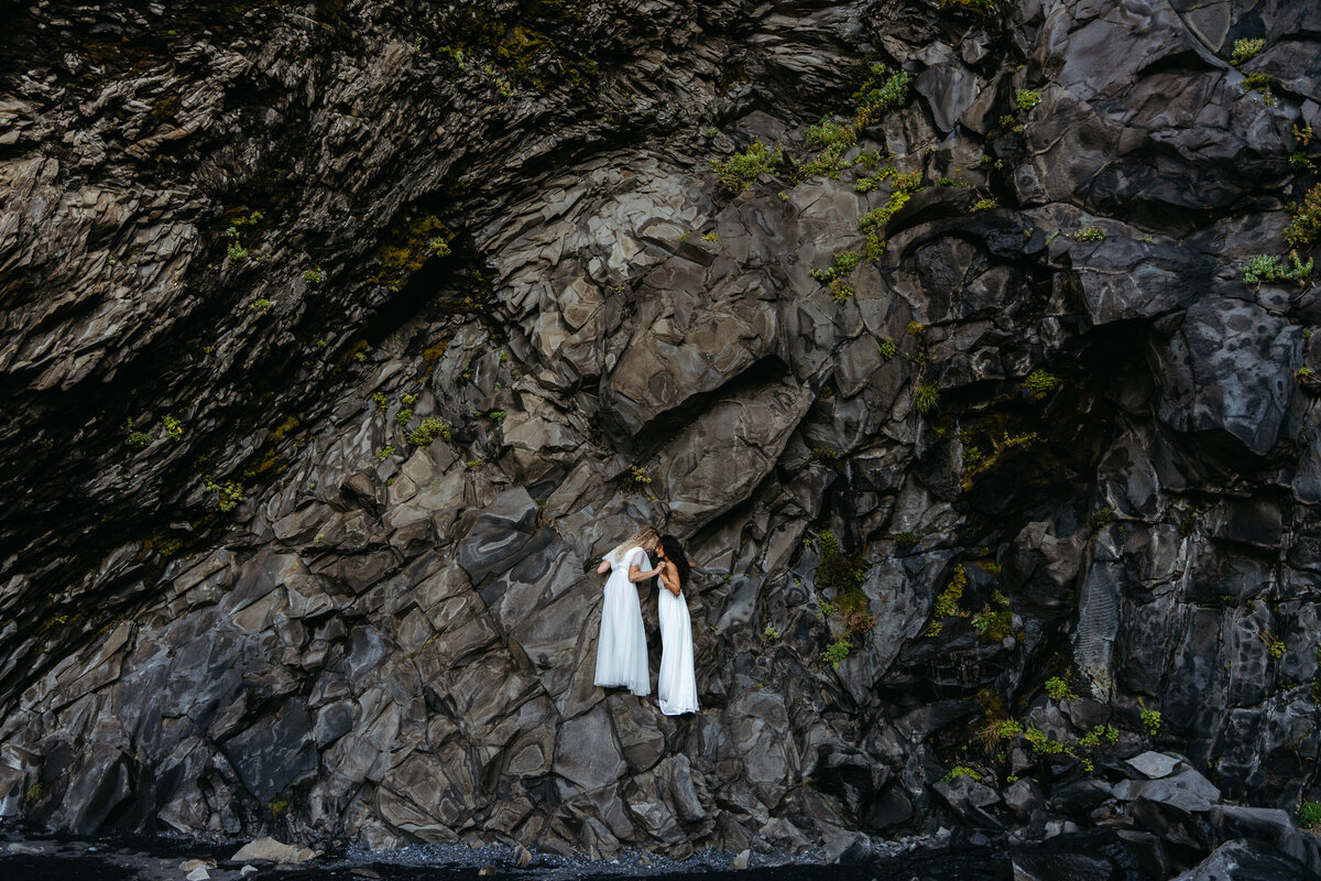 Black Sand Beach Iceland Elopement