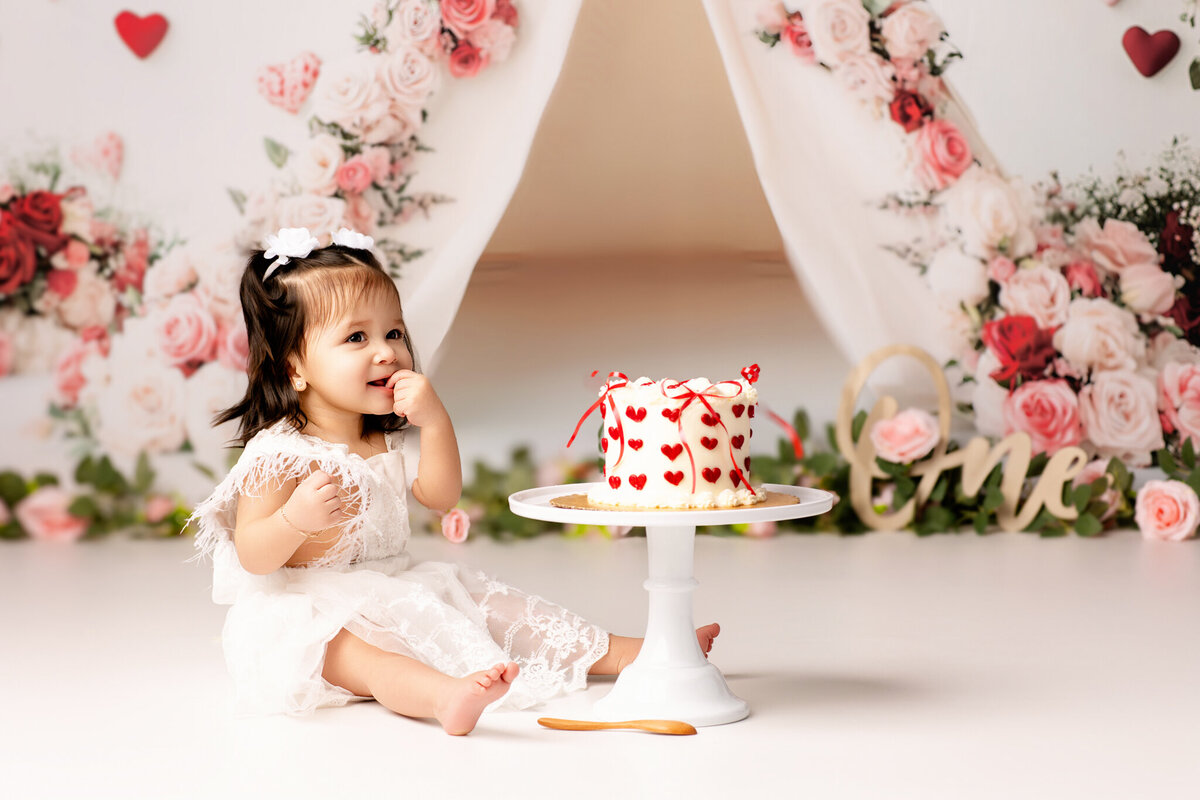 Cave Springs cake smash photographer, cake smash photography near me, NWA cake smash photos