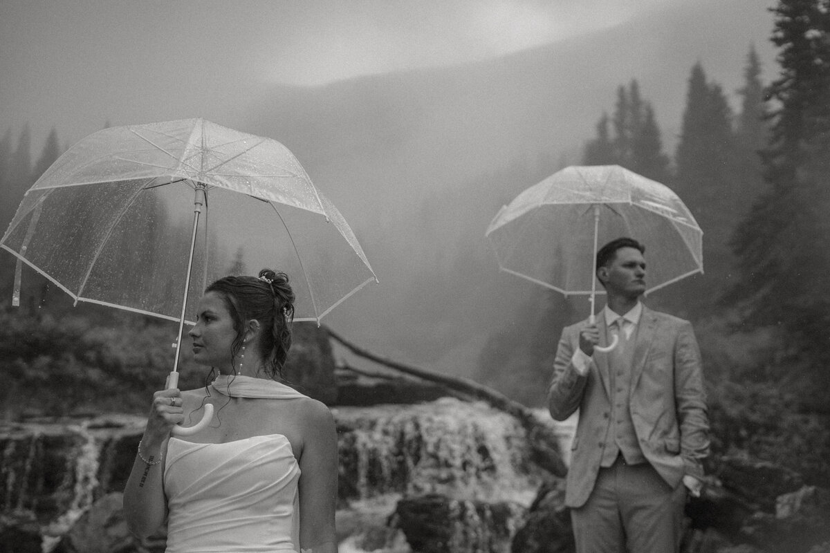 glaciernationalpark, glaciernationalparkelopement, glacierelopement, glaciernationalpark photographer, elopementphotographer,montana engagement photographer, montana couples, yosemite national park elopement-18